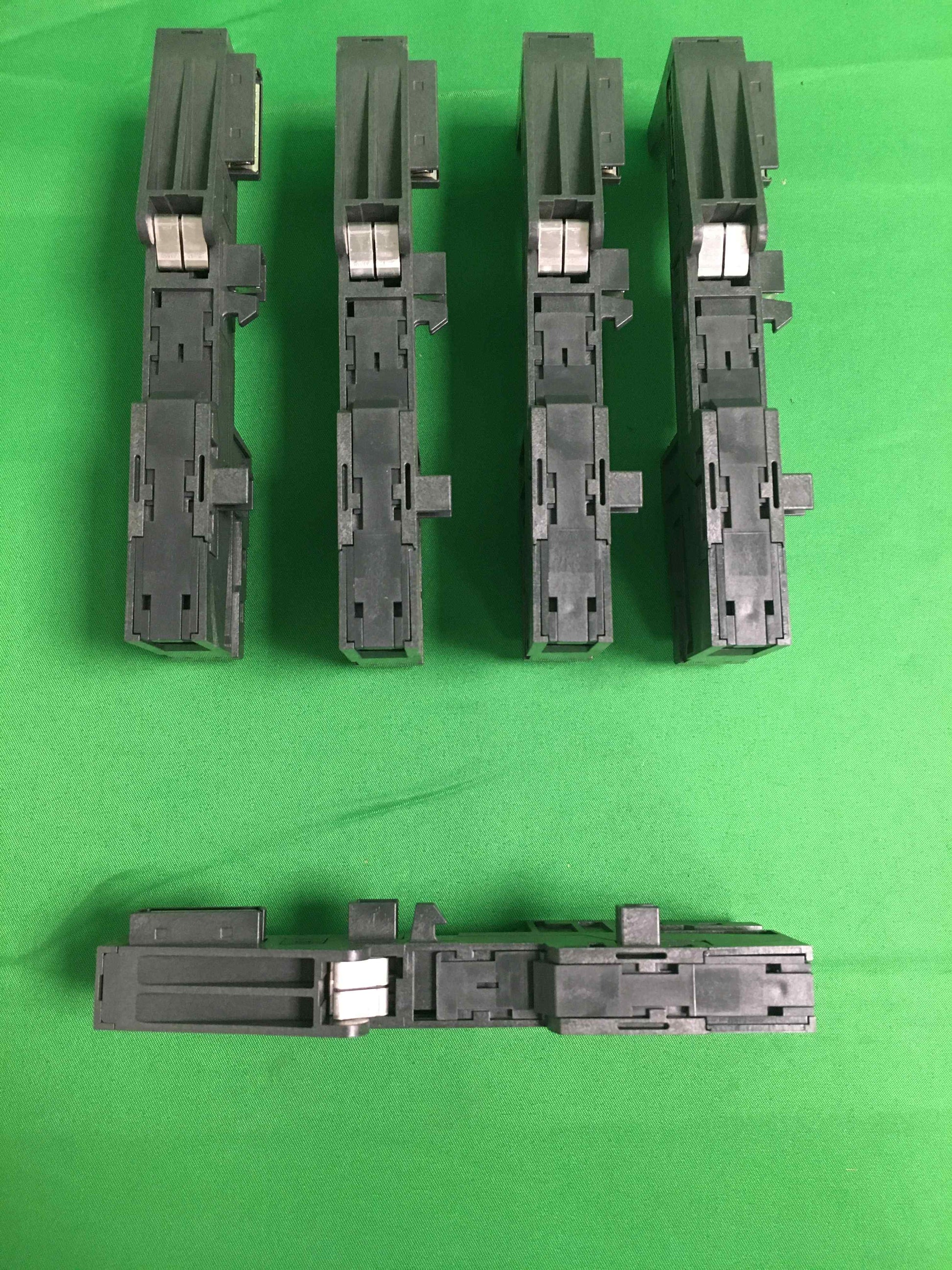 Siemens 6ES7 193-4CB30-0AA0 6ES71934CB300AA0 5 UNITS OPEN BOX