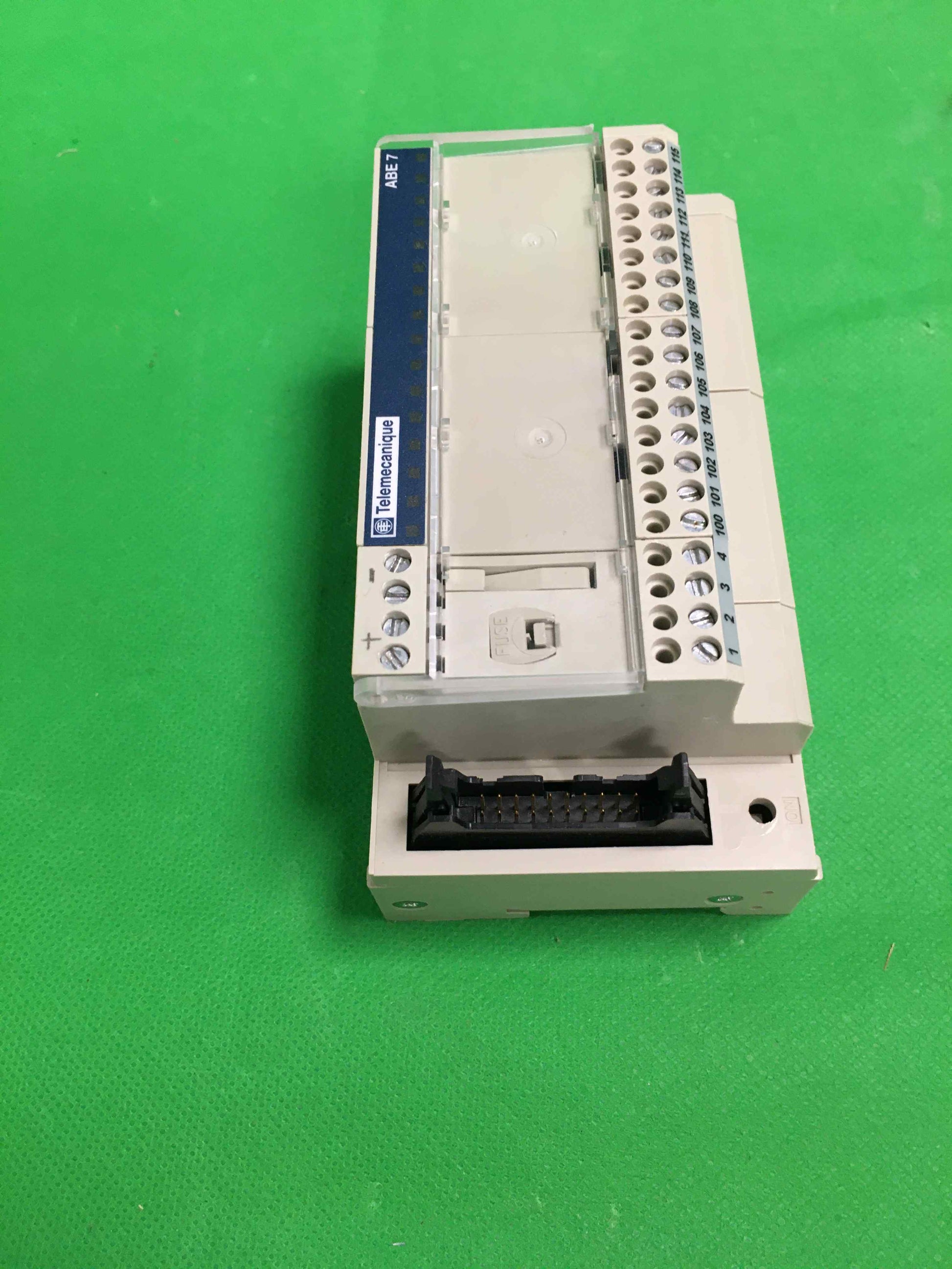 TELEMECANIQUE -ABE7 H16R11/ABE7H16R11