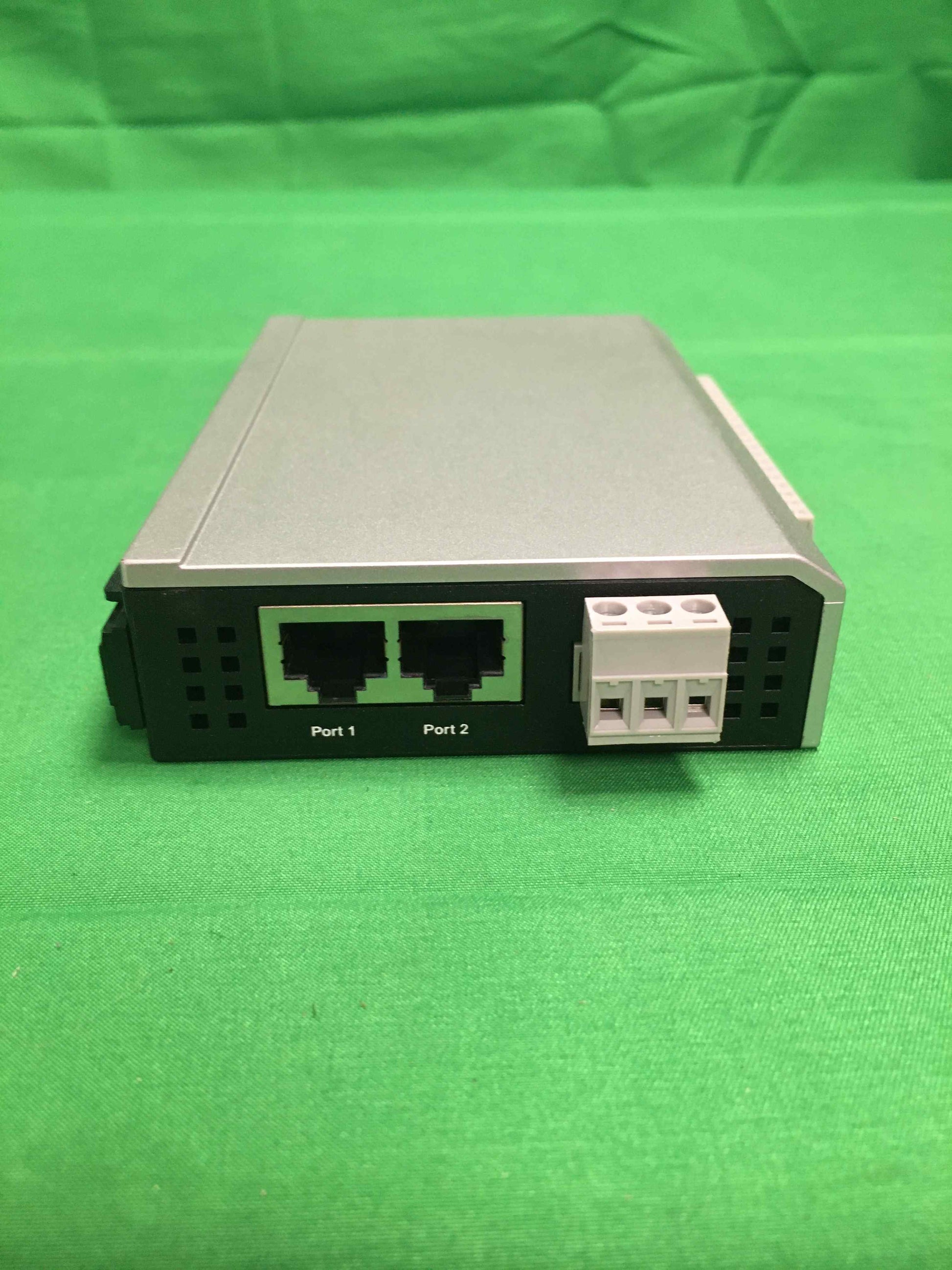 MOXA-E1240-T/E1240T