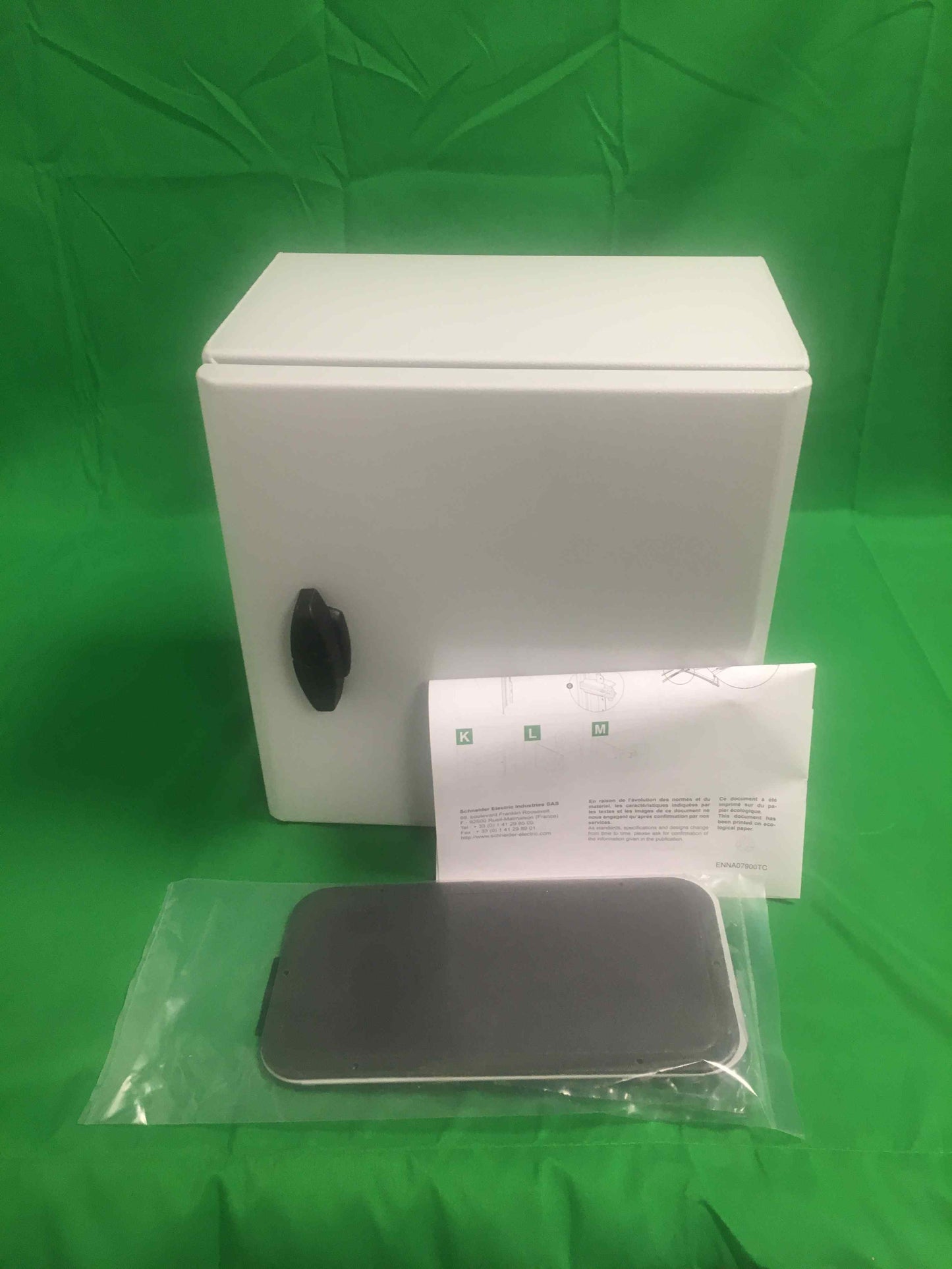 Schneider-Electric NSYS3D3320 NSYS3D3320