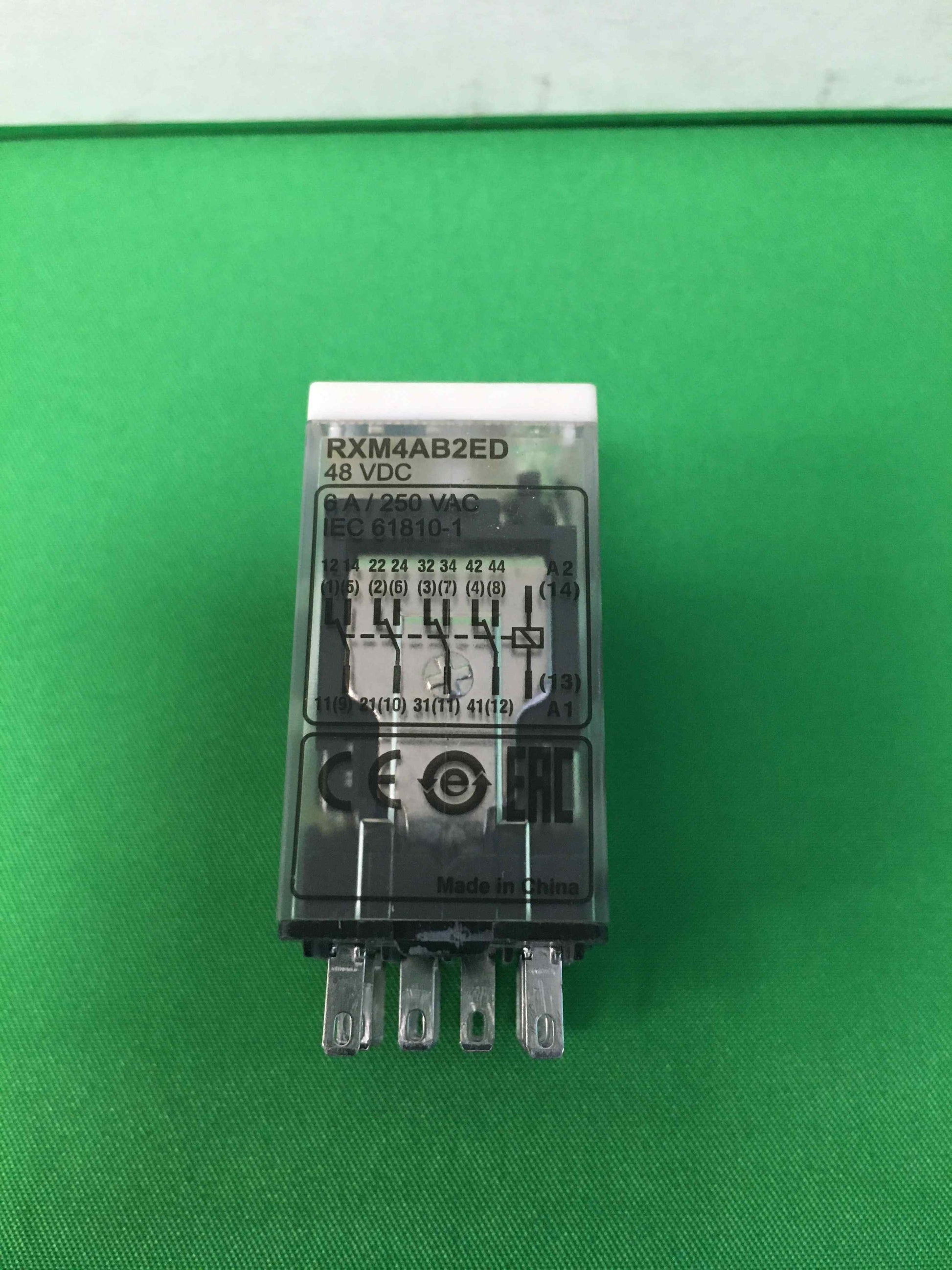 Schneider-Electric RXM4AB2ED RXM4AB2ED BOX OF 9 UNITS OPEN BOX