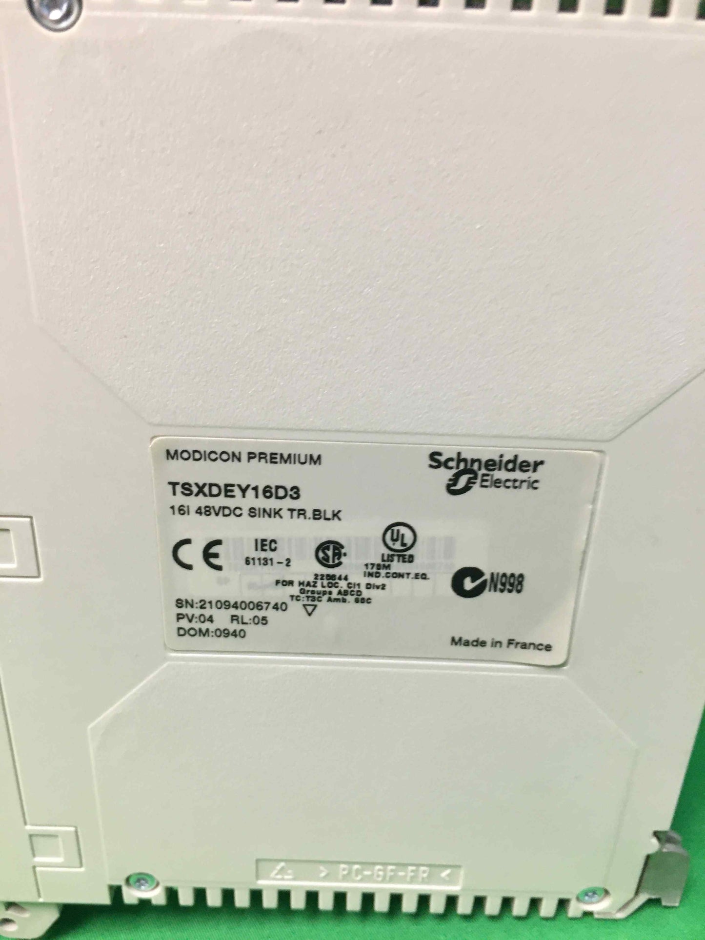 Schneider-Electric TSXDEY16D3 OPEN BOX TSXDEY16D3 OPEN BOX REF TSXBL Y 01