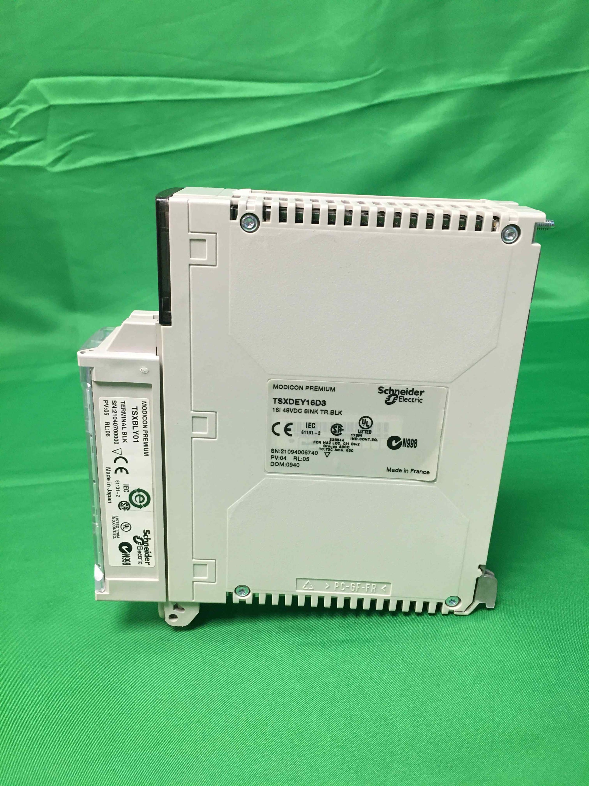 Schneider-Electric TSXDEY16D3 OPEN BOX TSXDEY16D3 OPEN BOX REF TSXBL Y 01