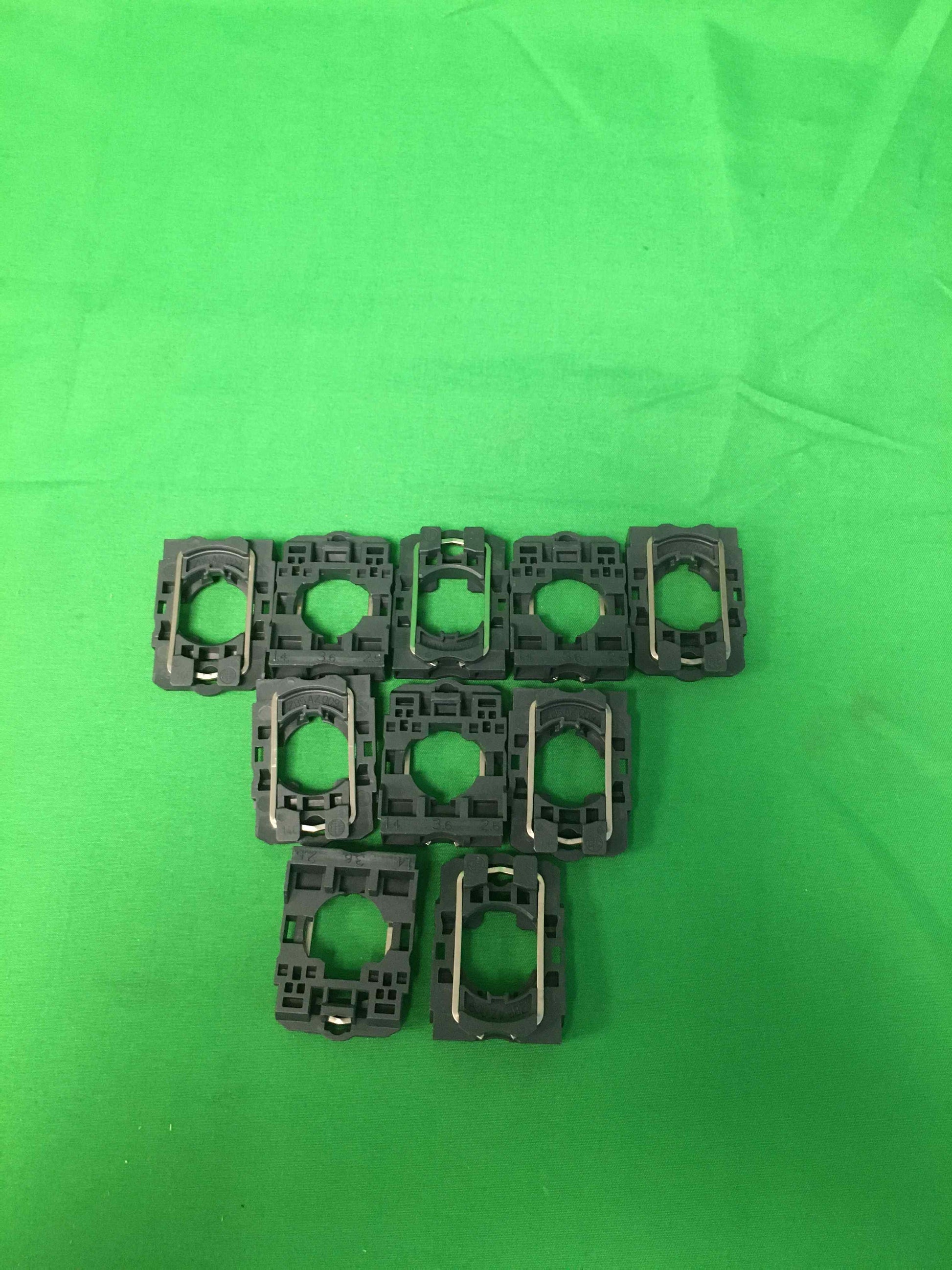 Schneider-Electric ZB5 AZ009 ZB5AZ009 10 UNITS