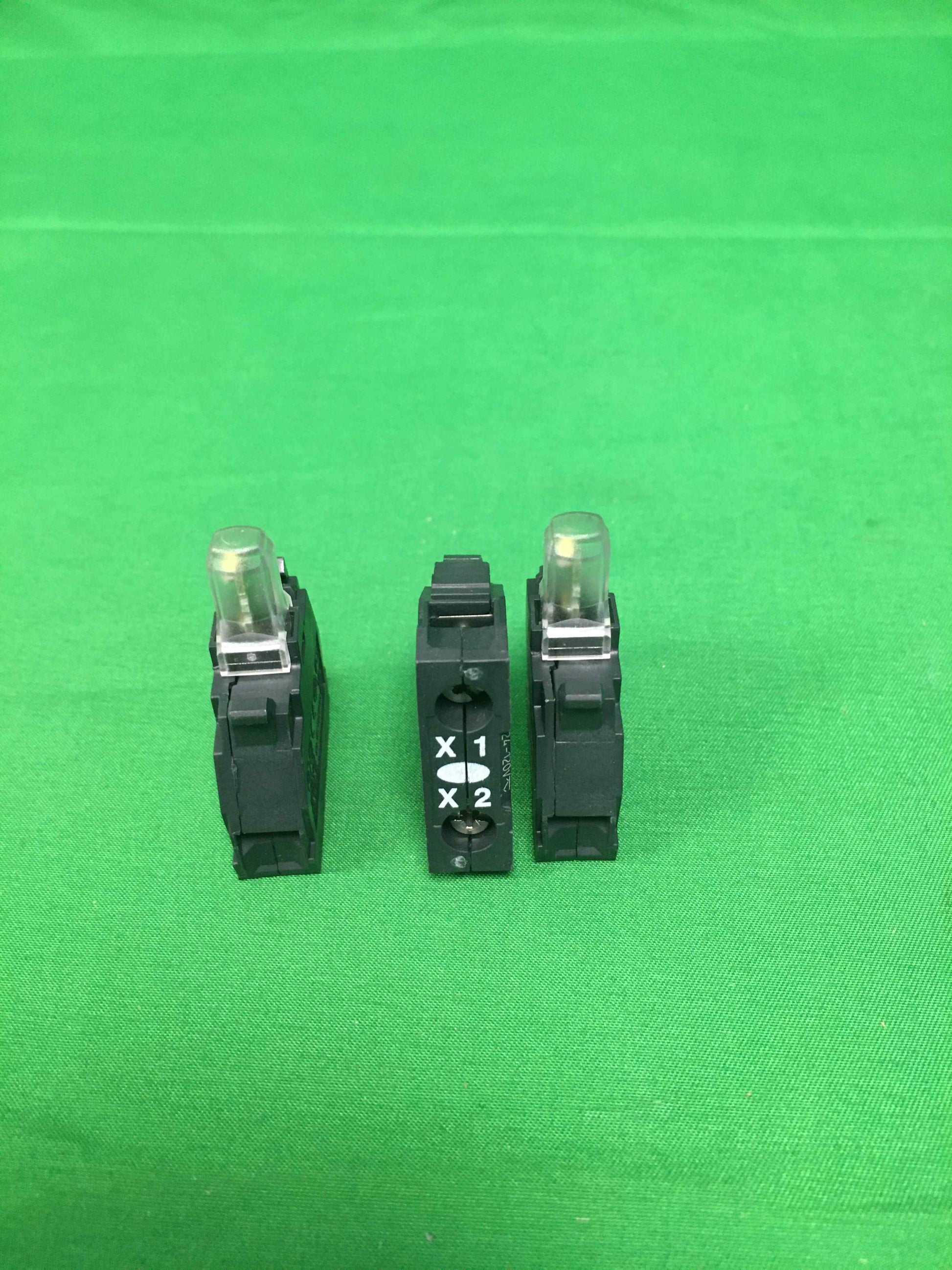 Schneider-Electric ZBV BG1 OPEN BOX ZBVBG1 3 UNITS