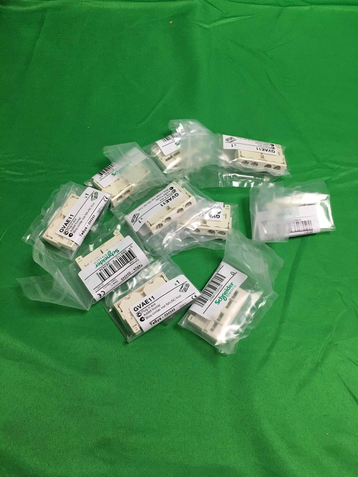 Schneider-Electric GVAE11 GVAE11 BOX OF 10 UNITS