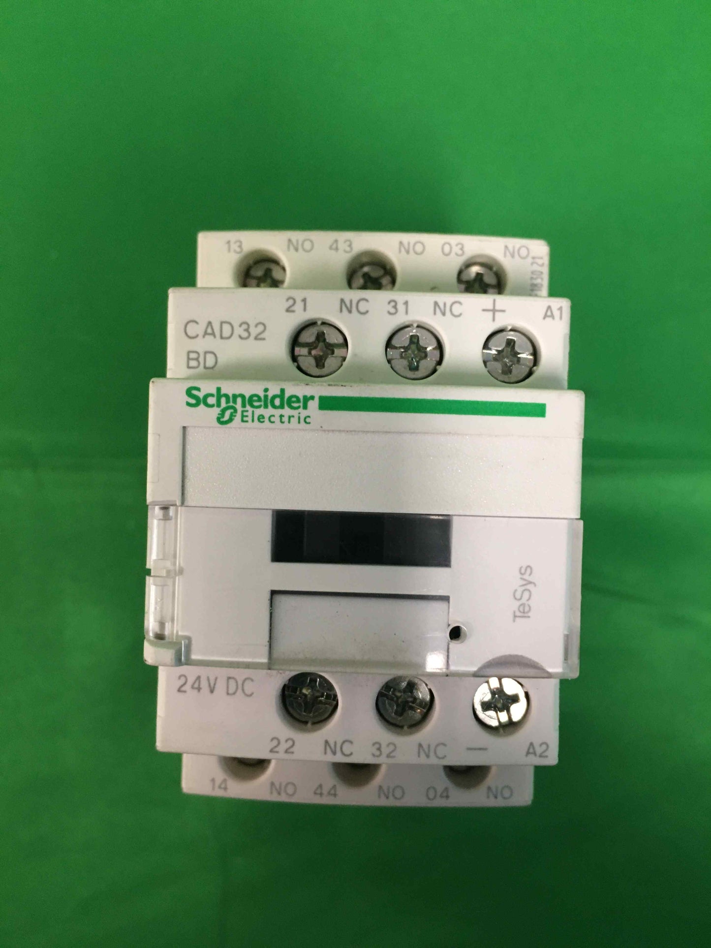 Schneider-Electric CAD32BD USED CAD32BD