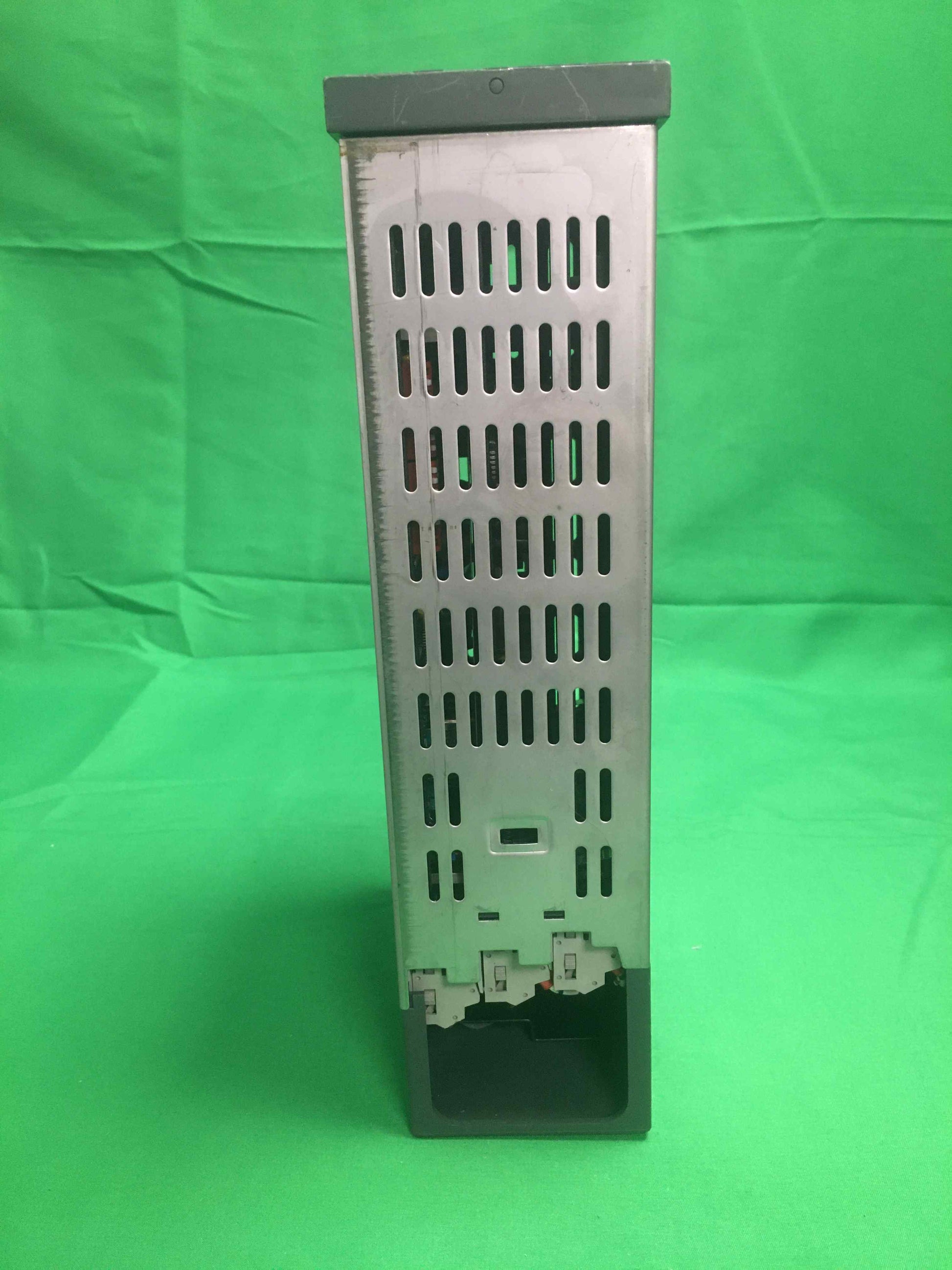 EUROTHERM PROCESS AUTOMATION-T710 MAINS H H FR 128165 003 2 5195