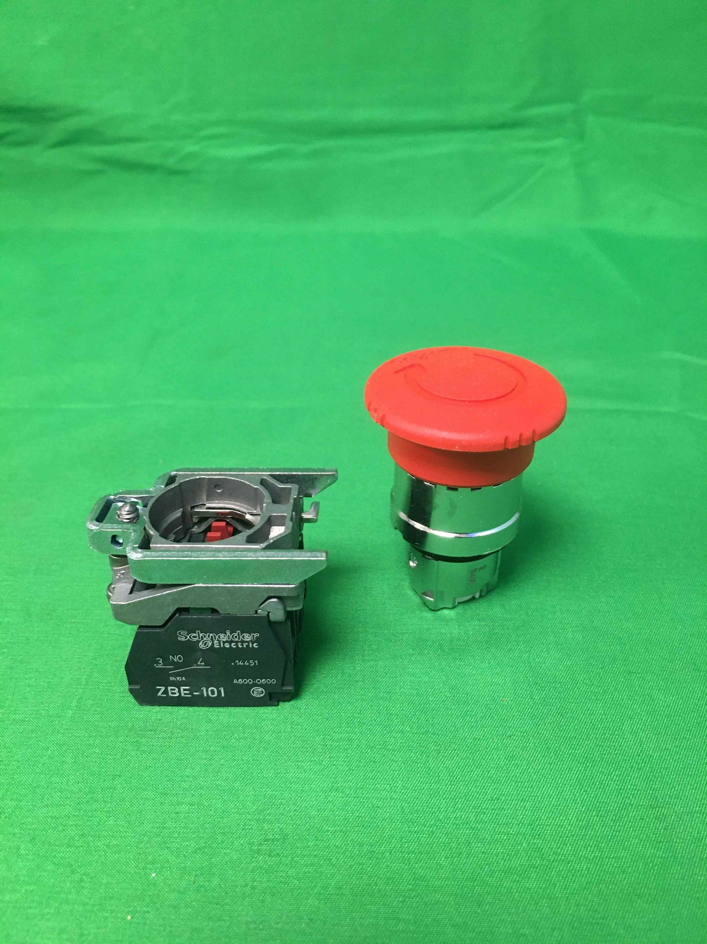 Schneider-Electric XB4 BS84441 XB4BS84441