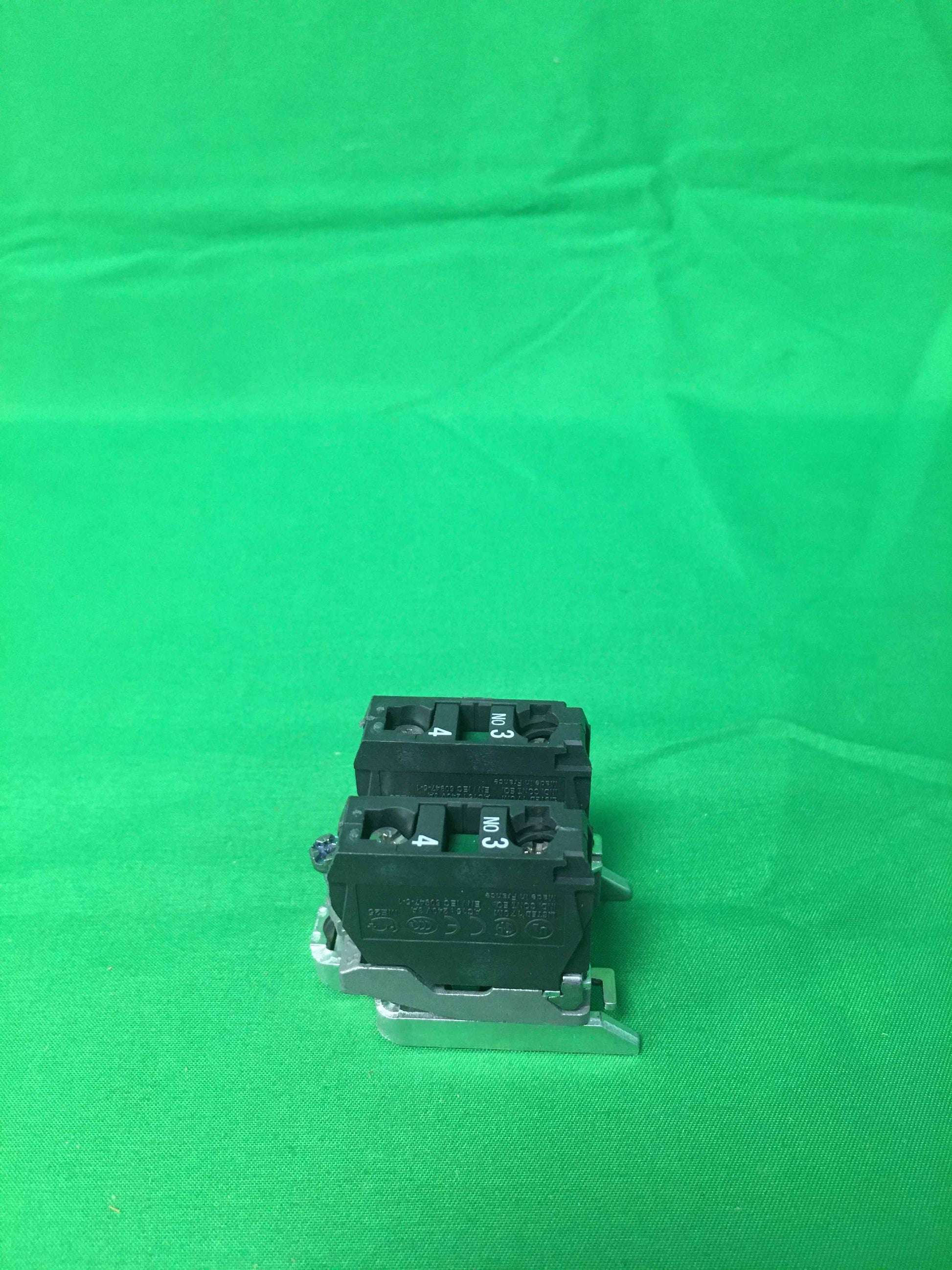 Schneider-Electric ZB4 BZ103 ZB4BZ103