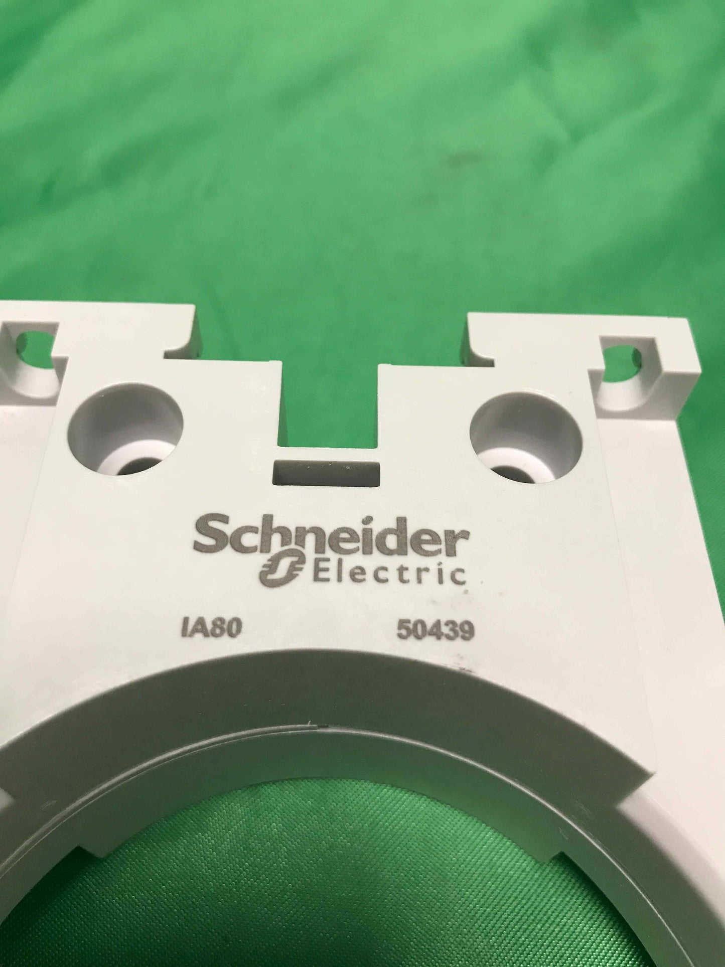 Schneider Electric-50439/50439