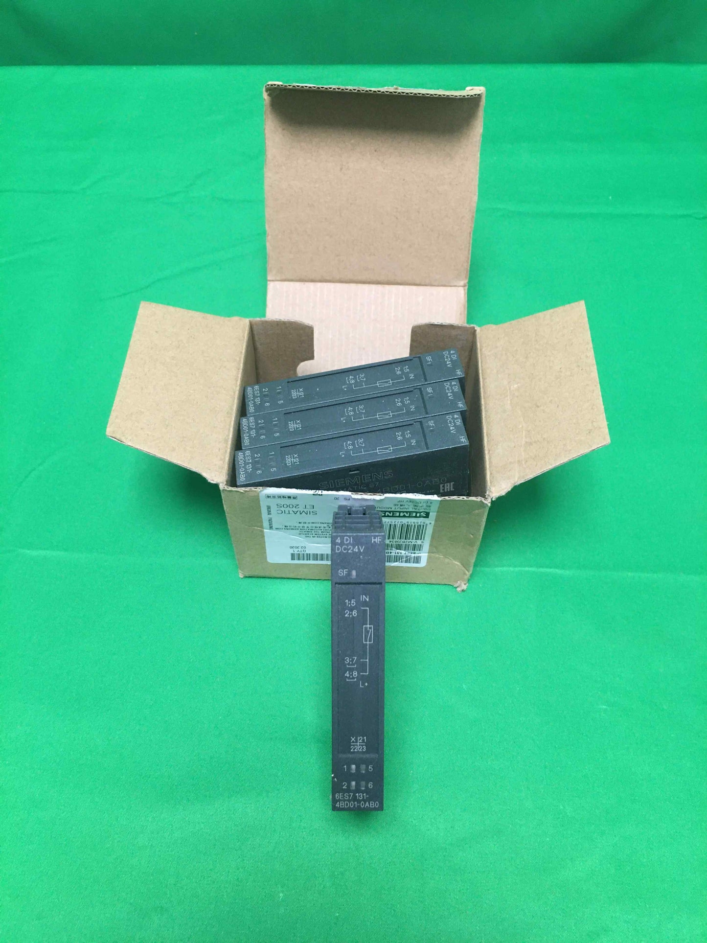 Siemens 6ES7 131-4BD01-0AB0 6ES71314BD010AB0 OPEN BOX / BOX OF 4 UNITS
