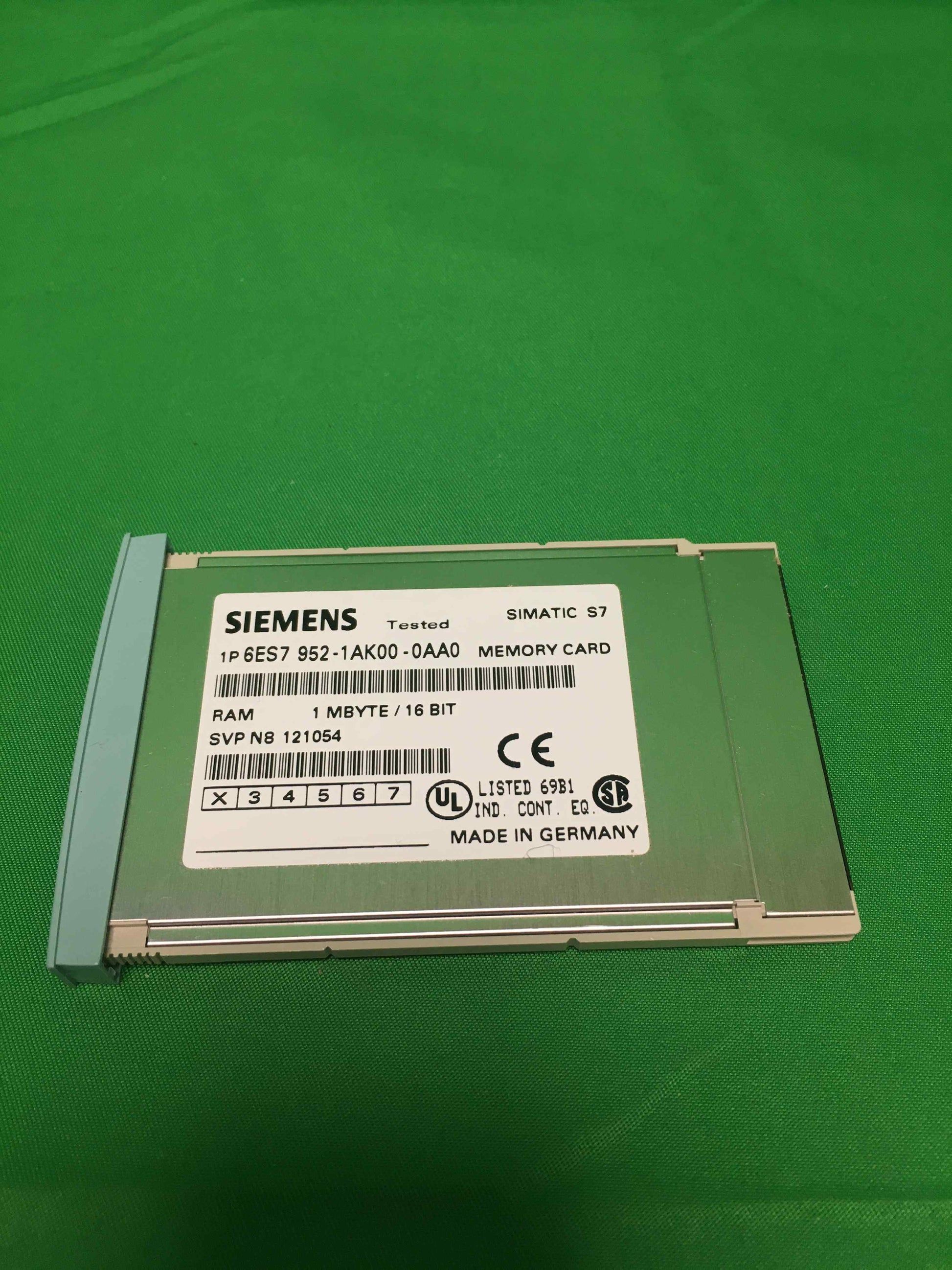 Siemens 6ES7 952-1AK00-0AA0 6ES79521AK000AA0 OPEN BOX