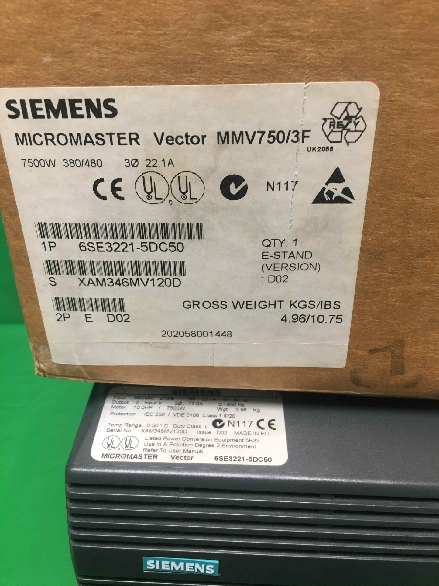 Siemens 6SE3221-5DC50 6SE32215DC50