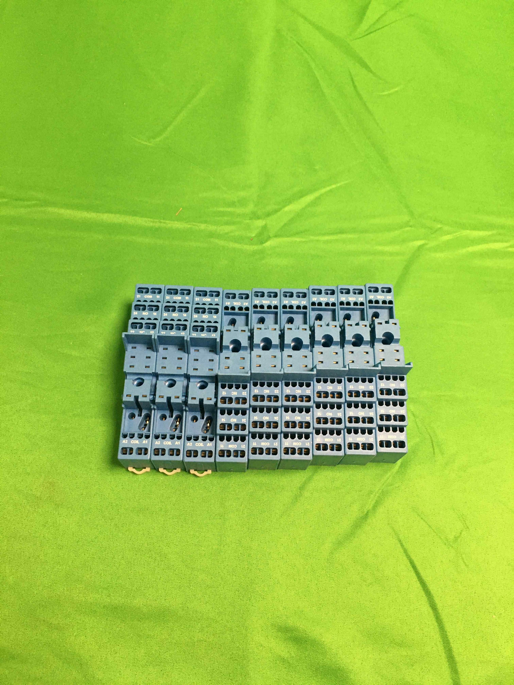 Finder 95.55.3SPA 95553SPA BOX OF 9 UNITS OPEN BOX