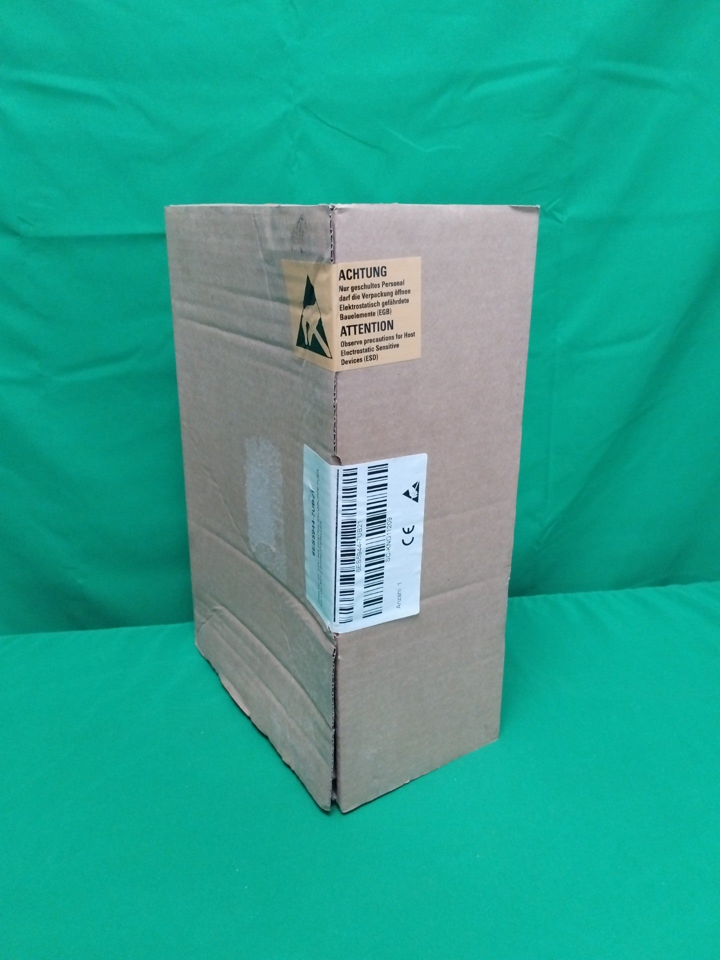 Siemens 6ES5944-7UB21 6ES59447UB21 SEALED