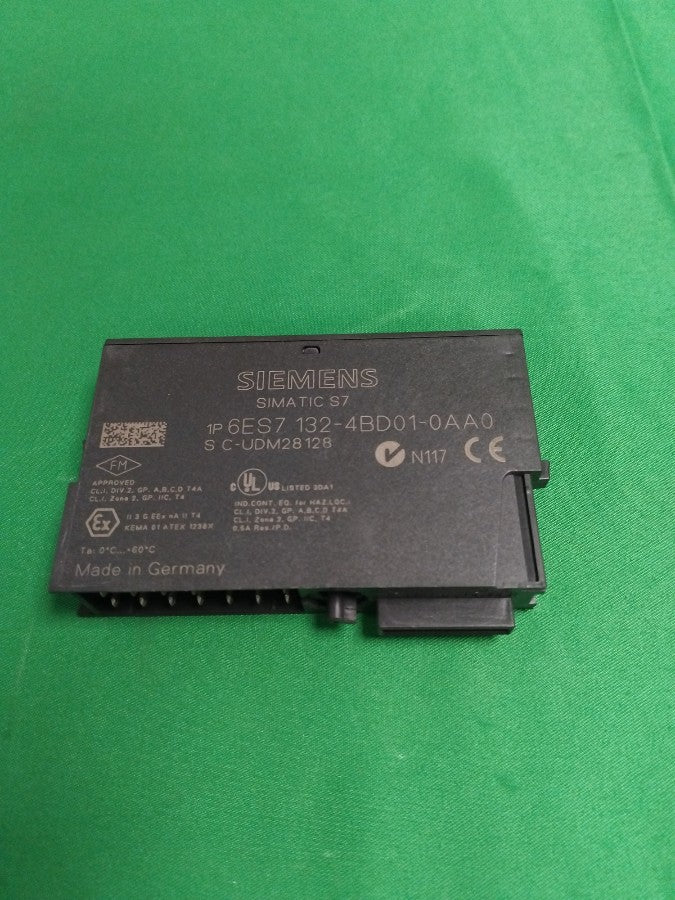 Siemens 6ES7 132-4BD01-0AA0 6ES71324BD010AA0 BOX OF 3 UNITS