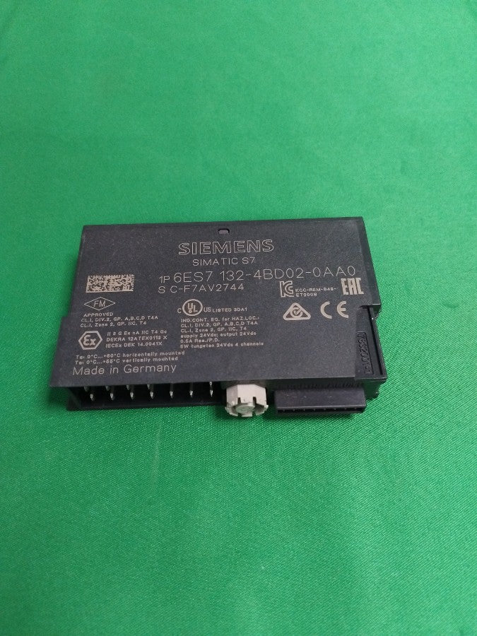 Siemens 6ES7 132-4BD02-0AA0 6ES71324BD020AA0