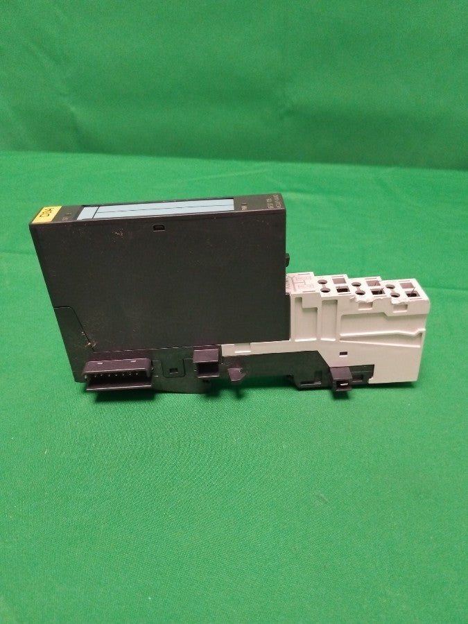 Siemens 6ES7 138-4CA01-0AA0 6ES71384CA010AA0 TM-P15C23-A1