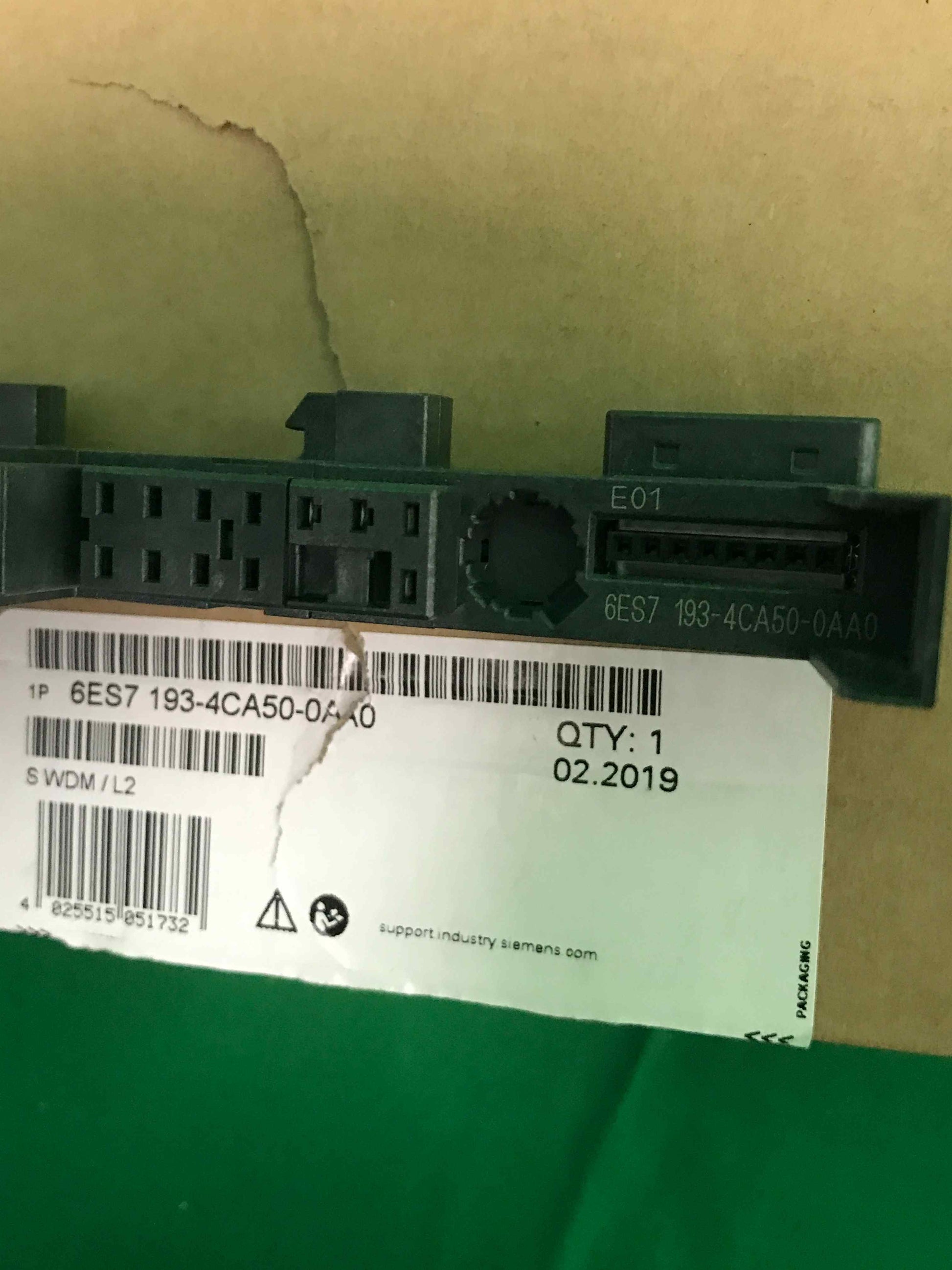 Siemens 6ES7 193-4CA50-0AA0 6ES71934CA500AA0 OPEN BOX 1 BOX OF 3 UNITS
