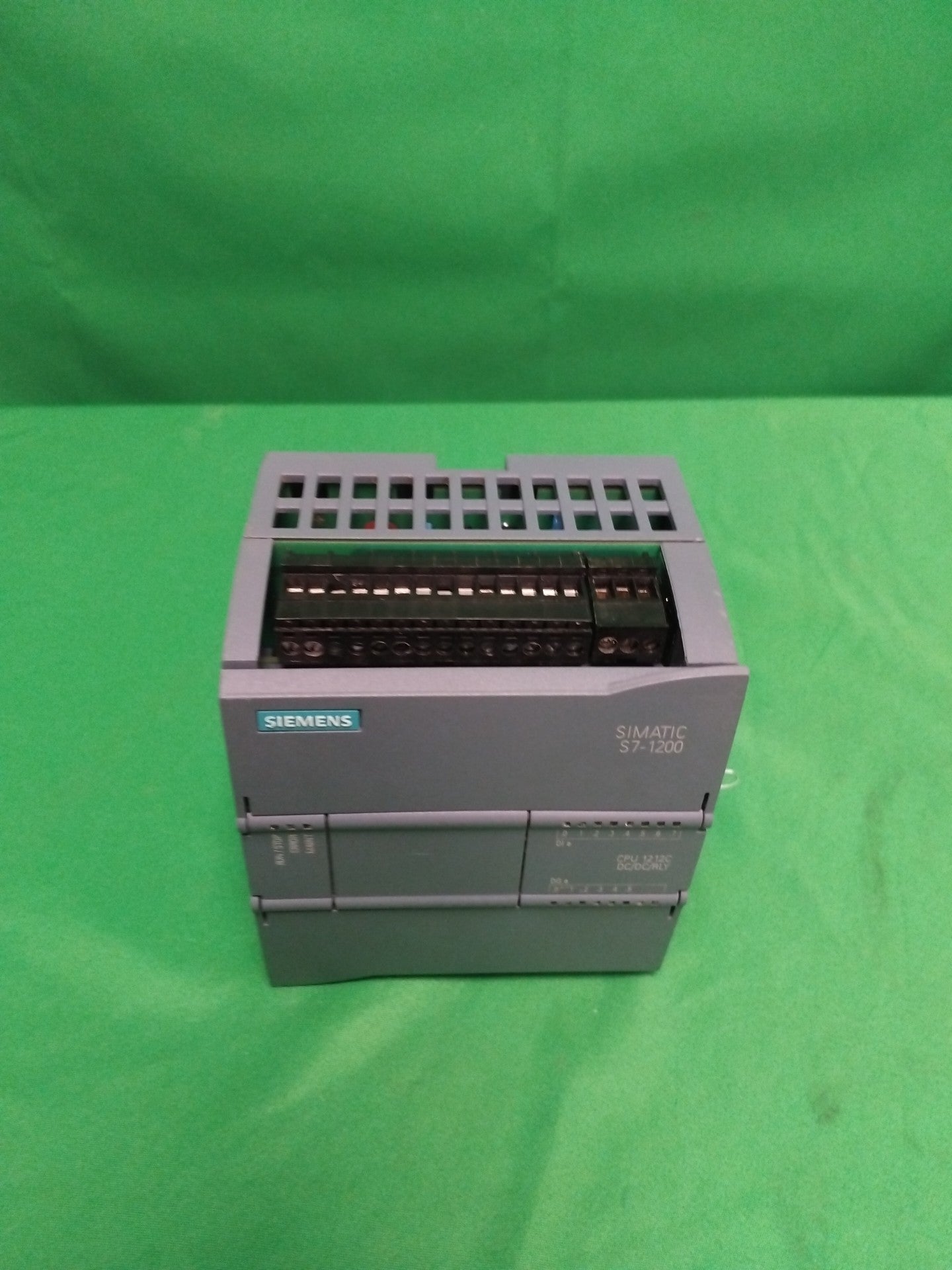 SIEMENS 6ES7 212-1HE40-0XB0 6ES72121HE400XB0 SIMATIC S7-1200