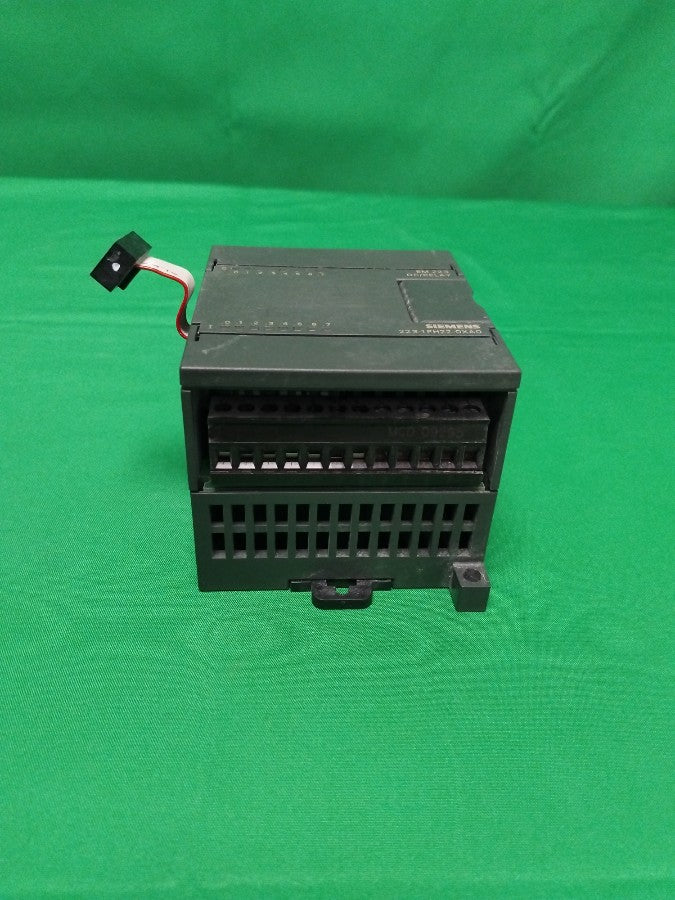 Siemens 6ES7 223-1PH22-0XA0 6ES72231PH220XA0