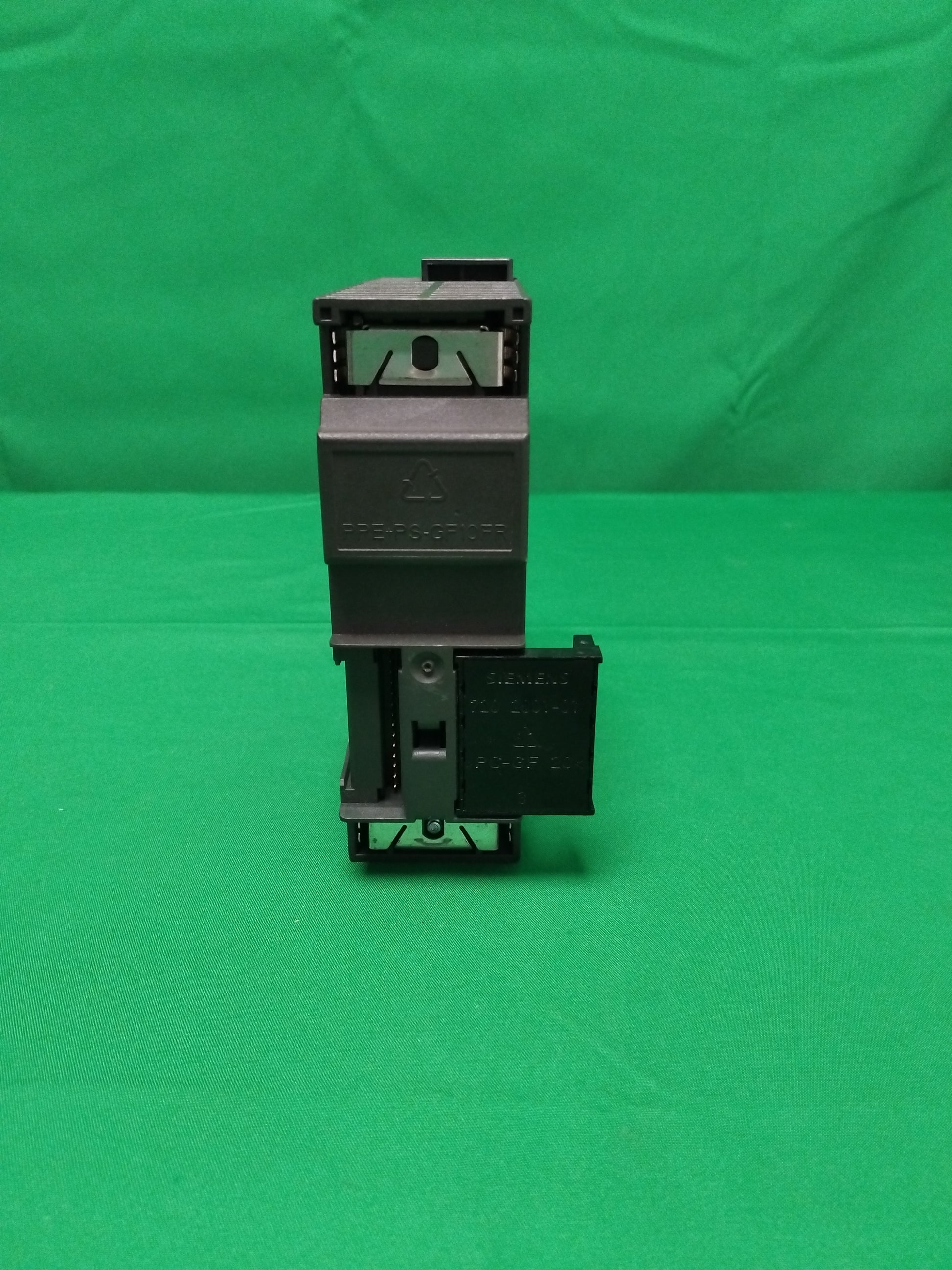 Siemens 6ES7 321-1BH02-0AA0 6ES73211BH020AA0