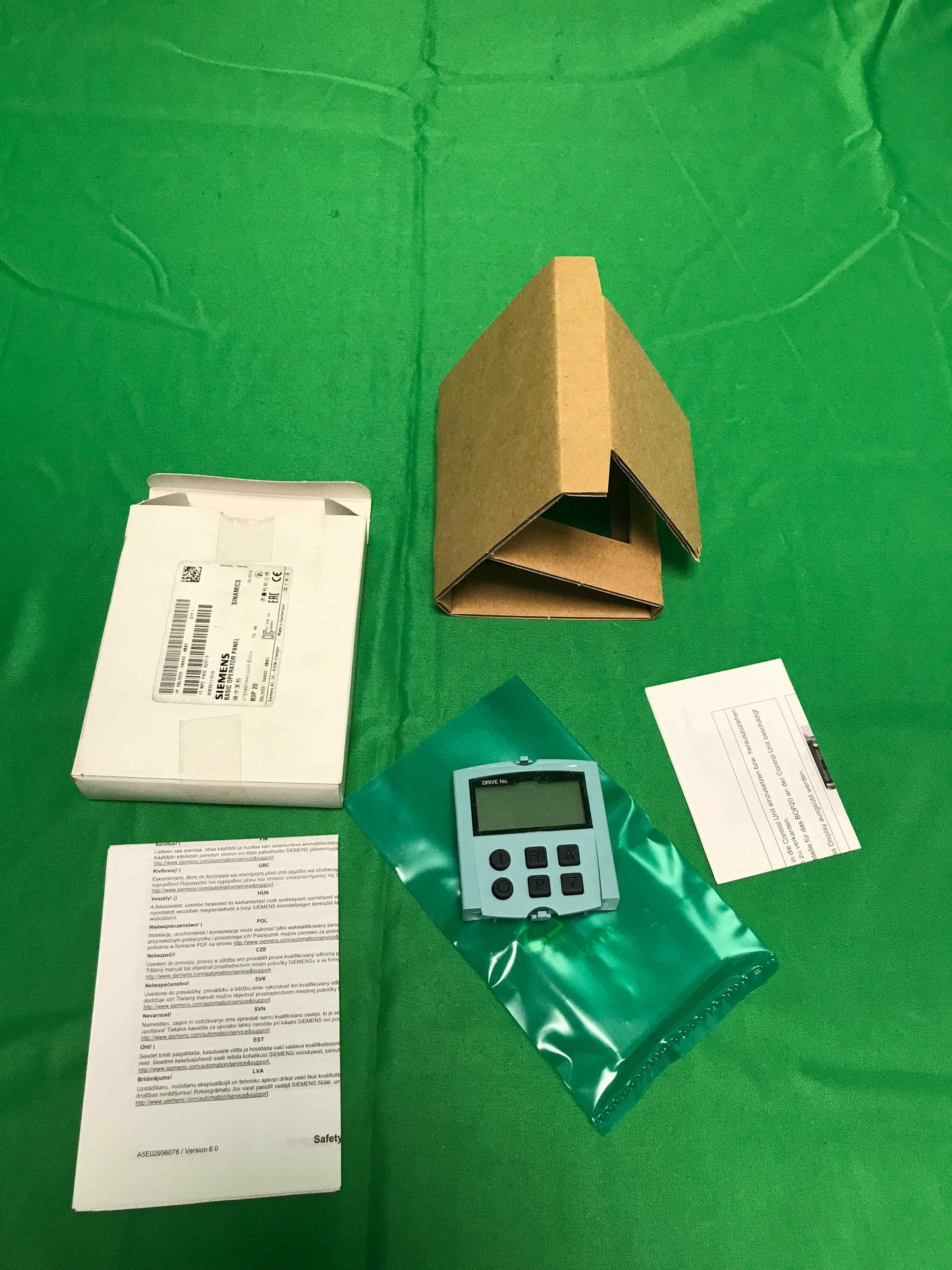 Siemens 6SL3055-0AA00-4BA0 6SL30550AA004BA0