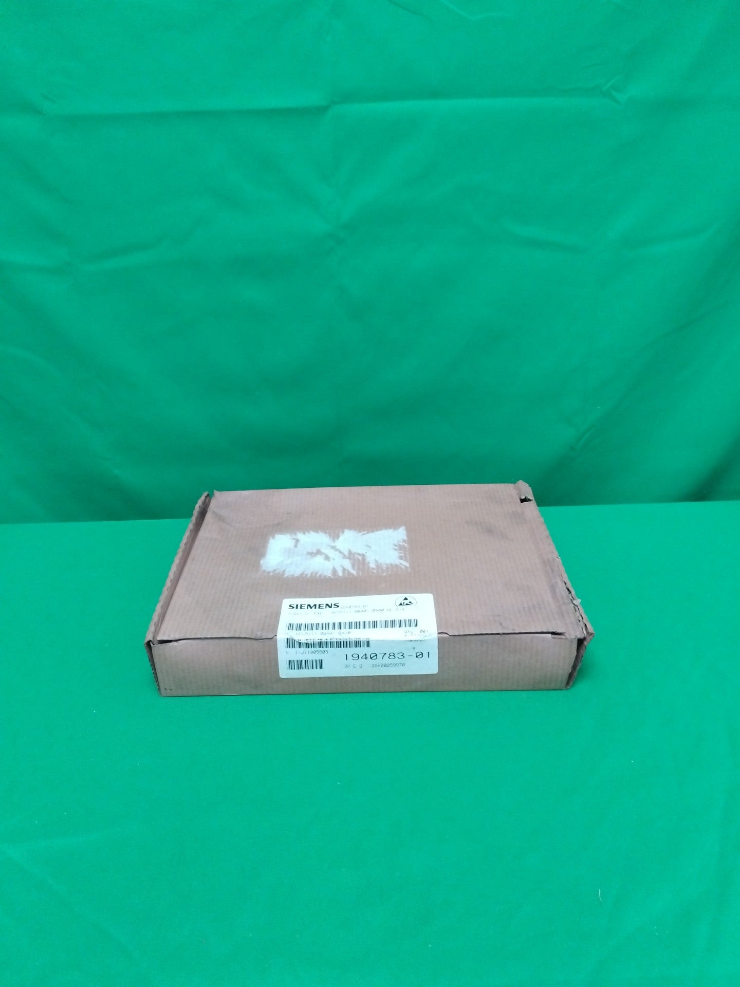 Siemens 6FC5111-0BA01-0AA0 6FC51110BA010AA0 SEALED