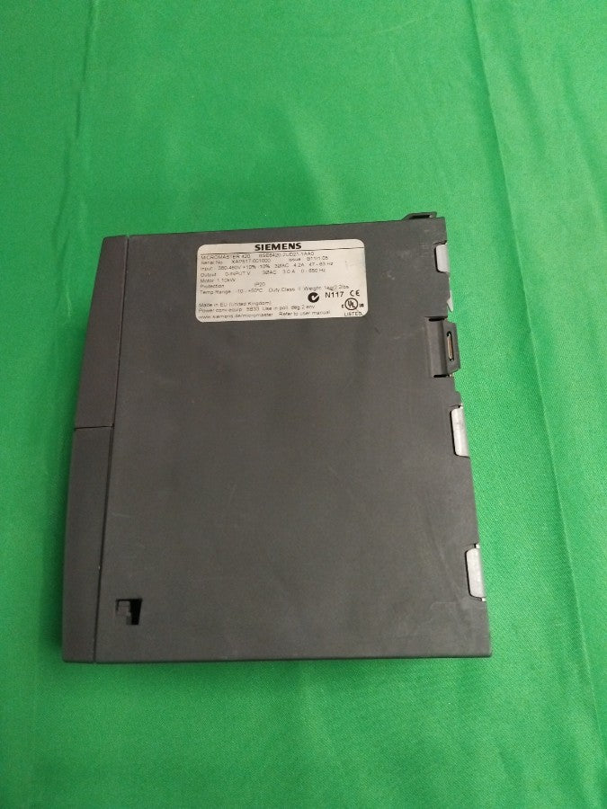 Siemens 6SE6420-2UD21-1AA0 6SE64202UD211AA0