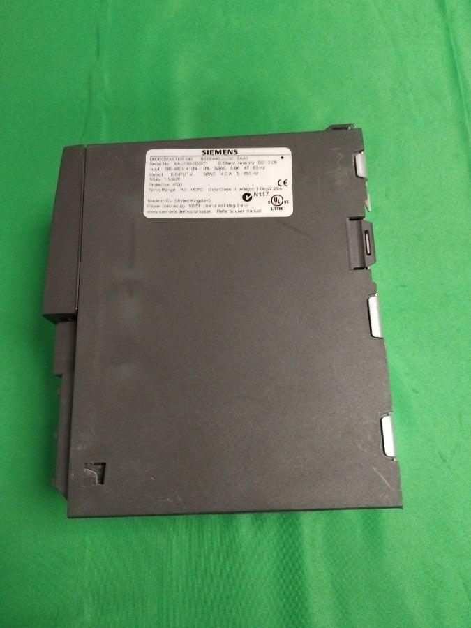 Siemens 6SE6440-2UD21-5AA1 6SE64402UD215AA1