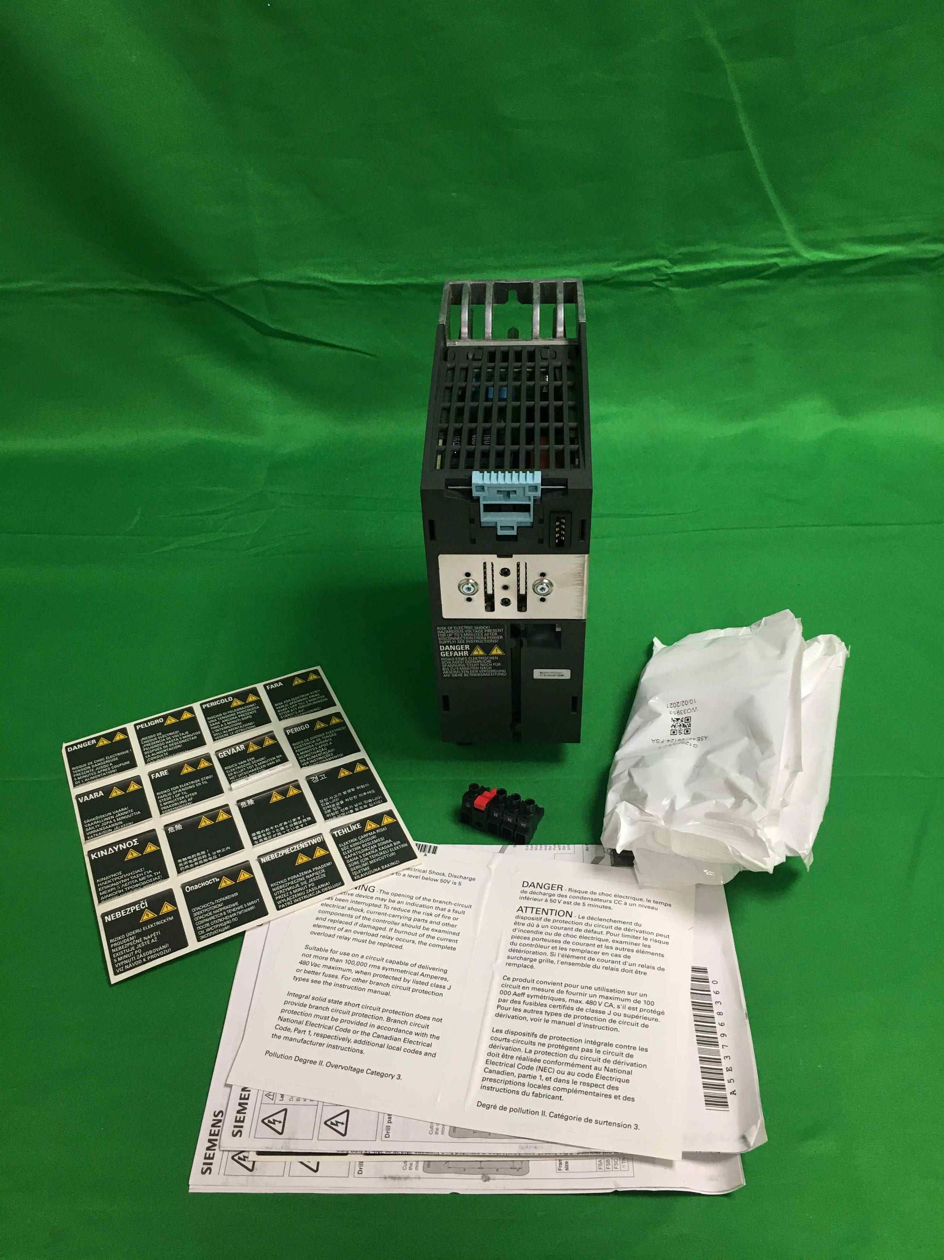 Siemens 6SL3210-1PE12-3UL1 6SL32101PE123UL1