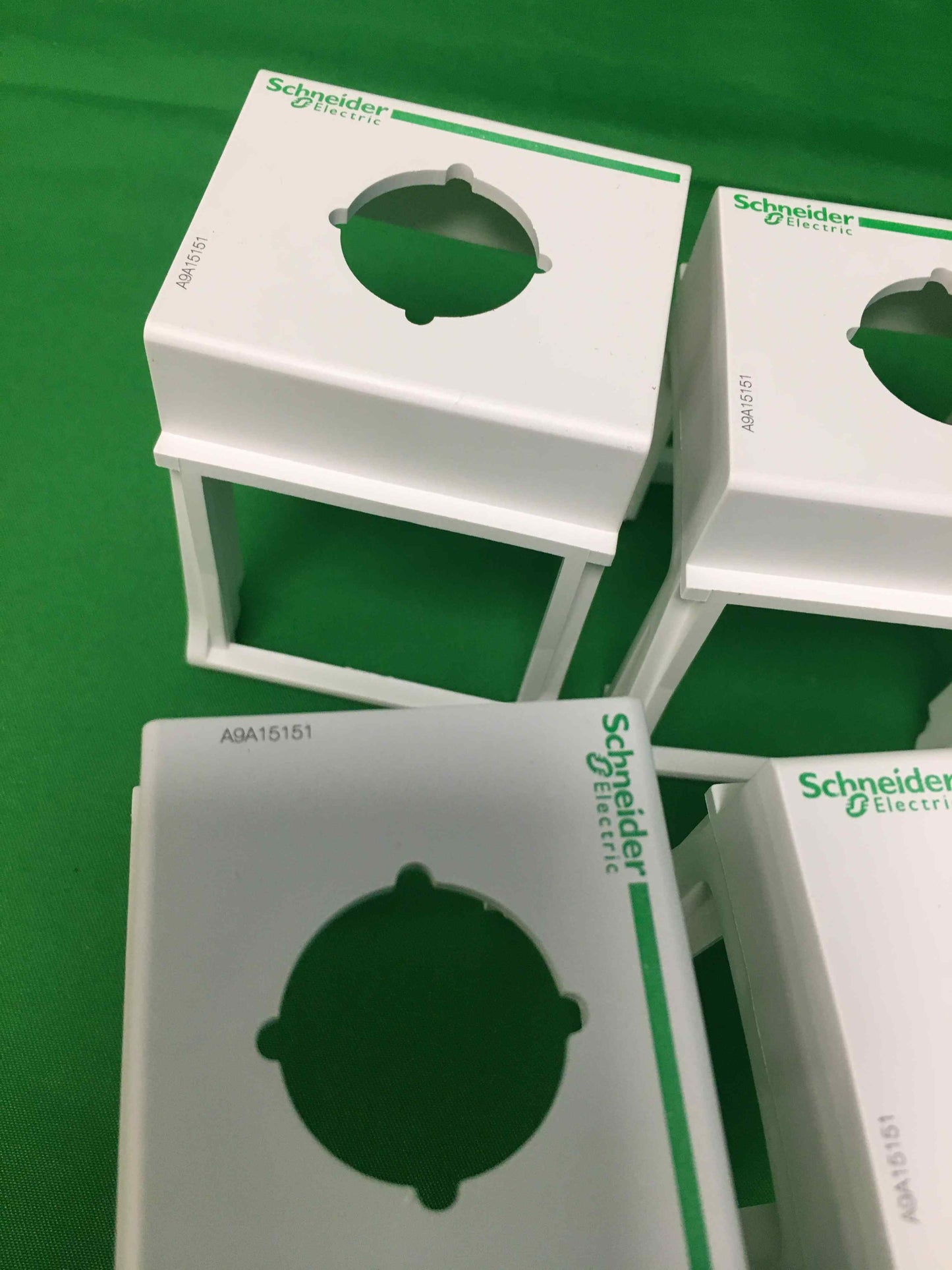 Schneider-Electric A9A15151 A9A15151 BOX OF 4 UNITS