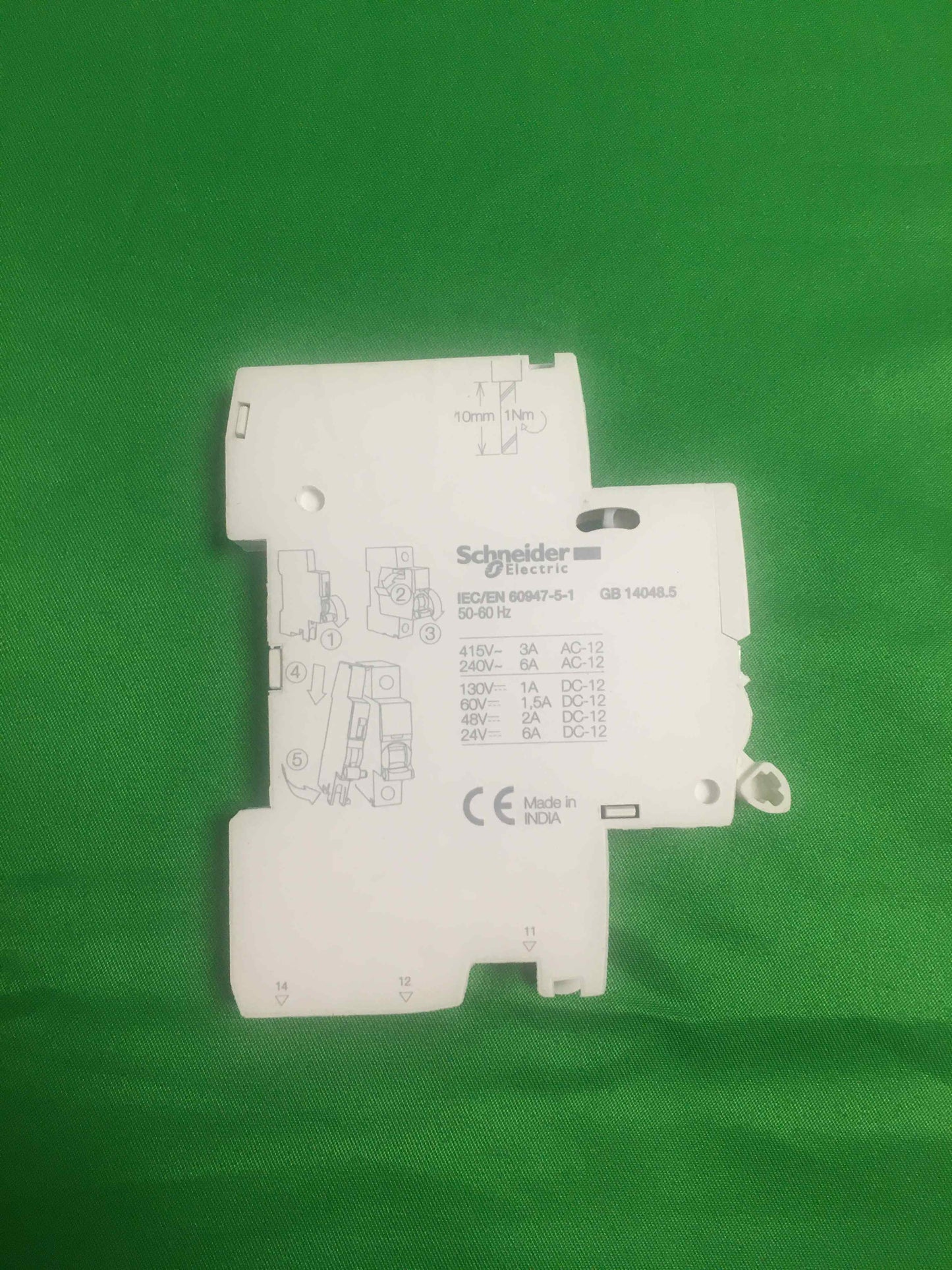 Schneider-Electric A9A26924 A9A26924 BOX OF 5 UNITS
