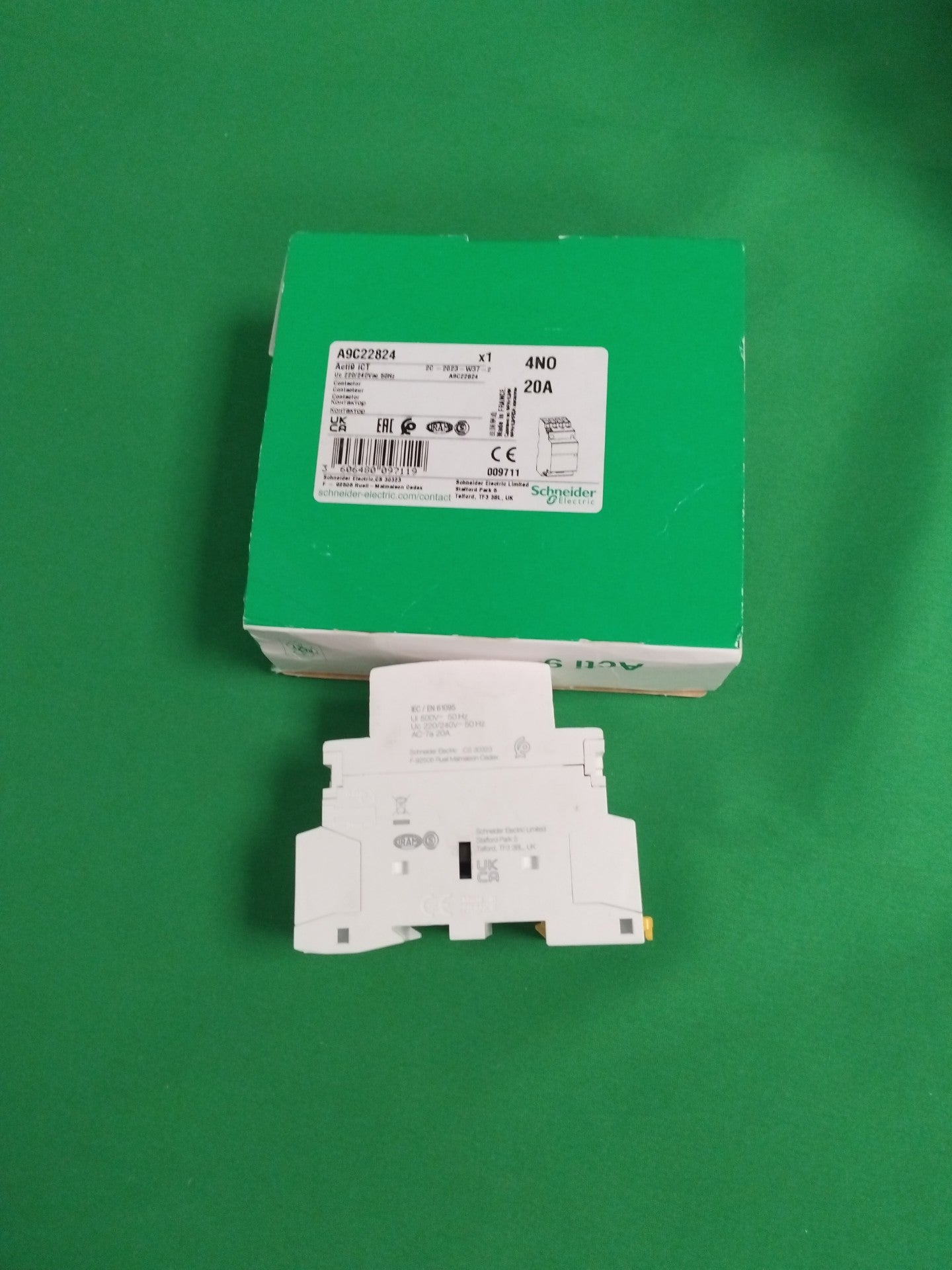 Schneider-Electric A9C22824 A9C22824