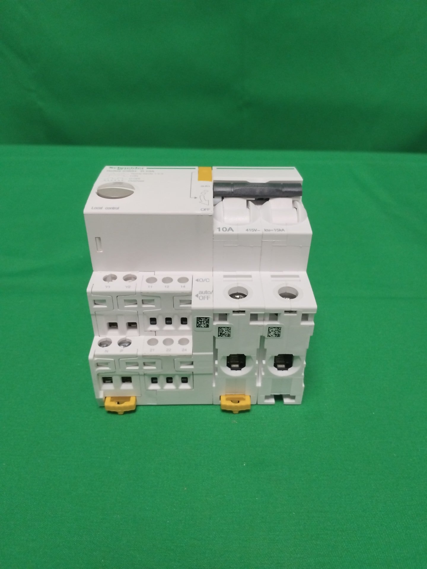 Schneider-Electric A9C66210 A9C66210