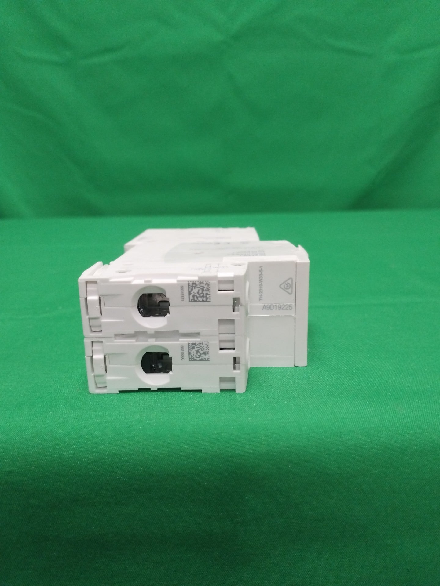 Schneider-Electric A9D19225 A9D19225 iC60H2 RCBO