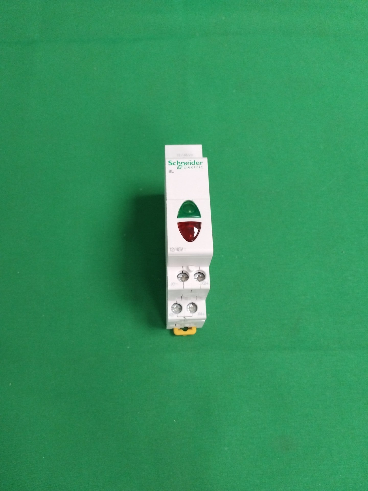 Schneider-Electric A9E18335 A9E18335 BOX OF 12 UNITS