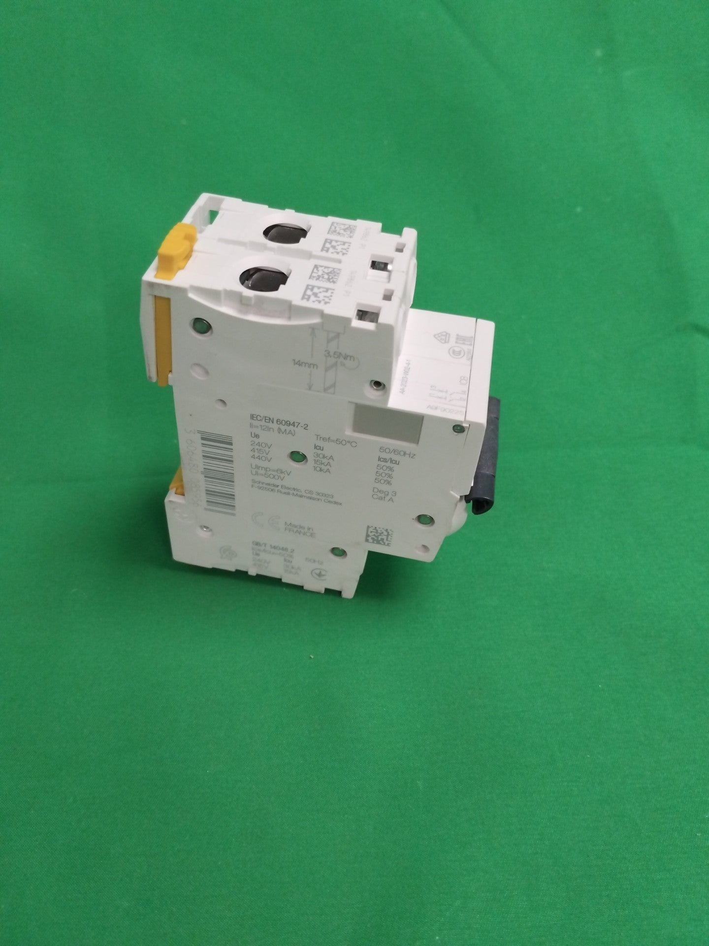 Schneider-Electric A9F90225 A9F90225 WITHOUT ORIGINAL PACKAGING