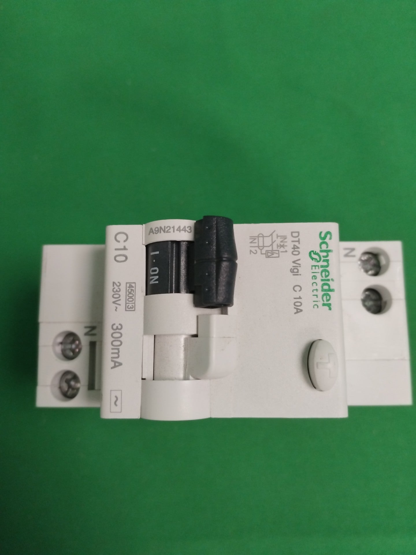 Schneider electric A9N21443 A9N21443 WITHOUT ORIGINAL PACKAGING