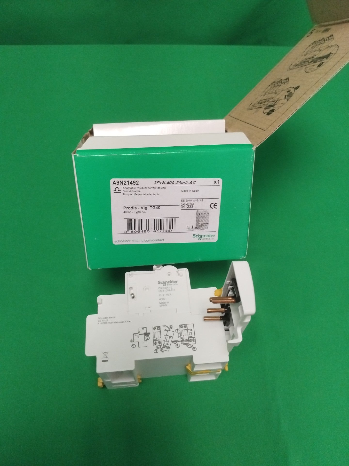 Schneider-Electric A9N21492 A9N21492