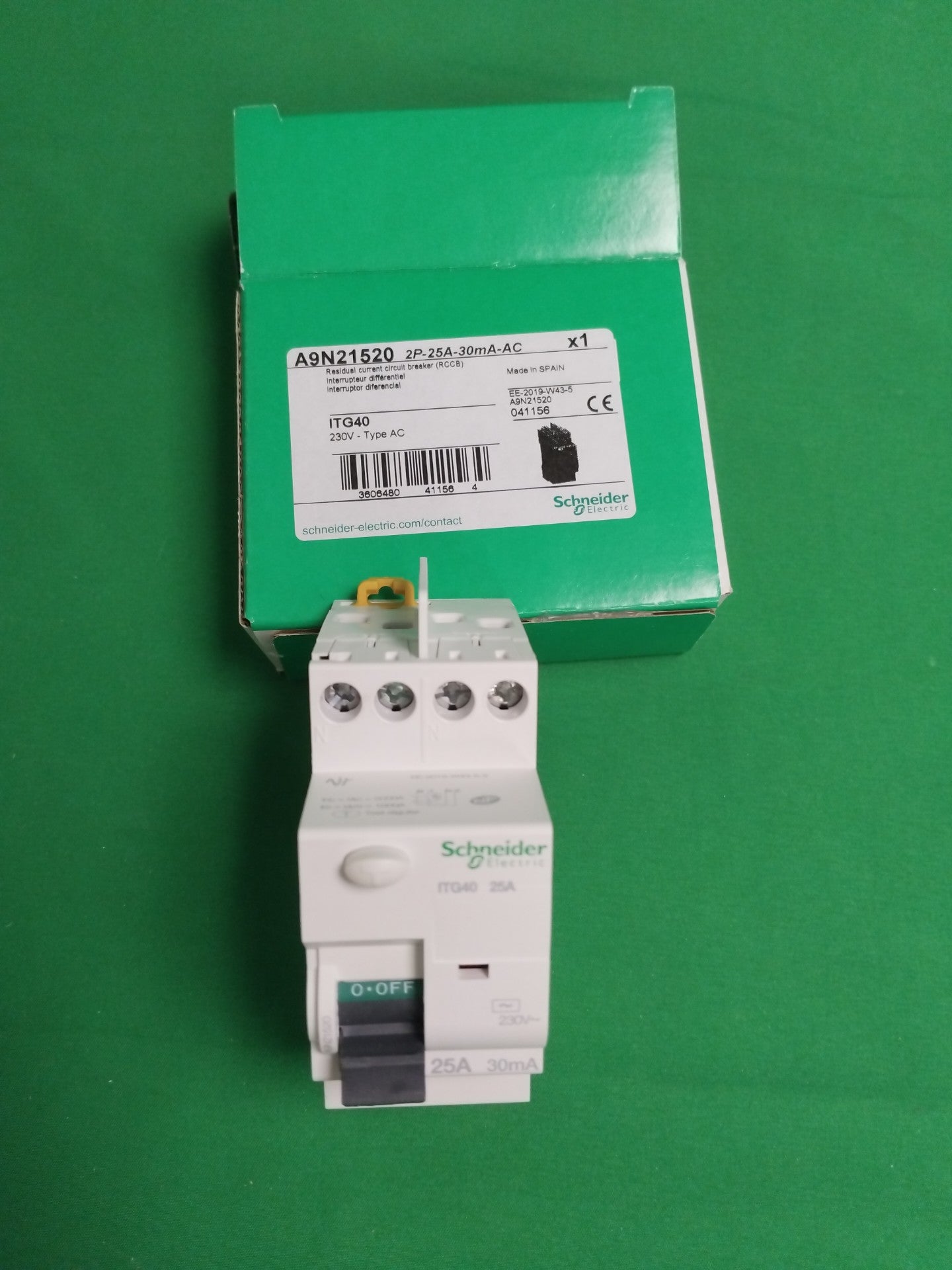 Schneider-Electric A9N21520 A9N21520