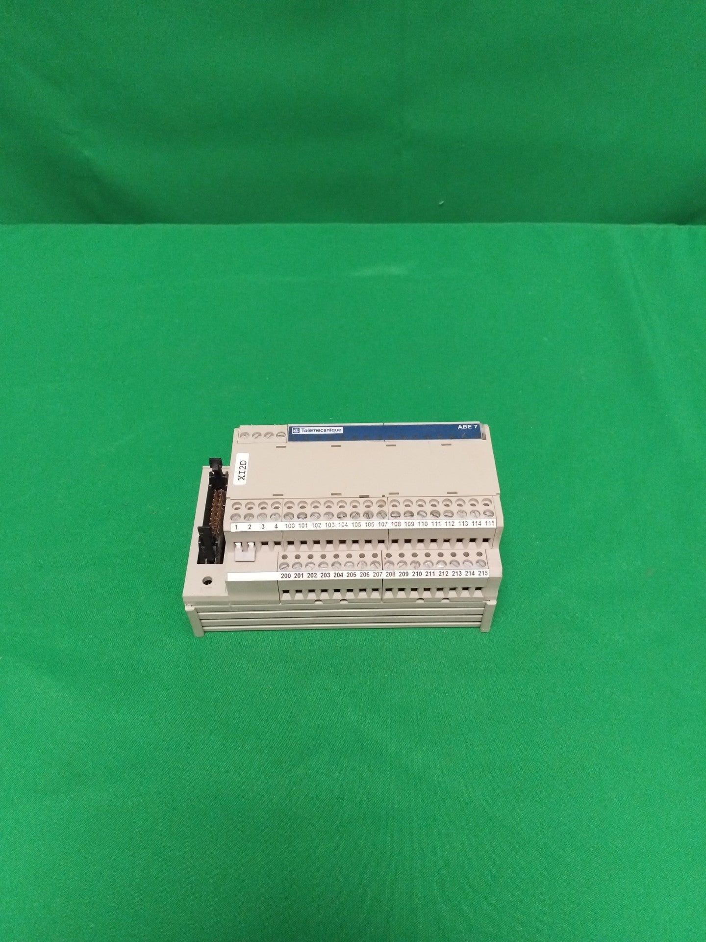 Telemecanique ABE7-H16R31 ABE7H16R31