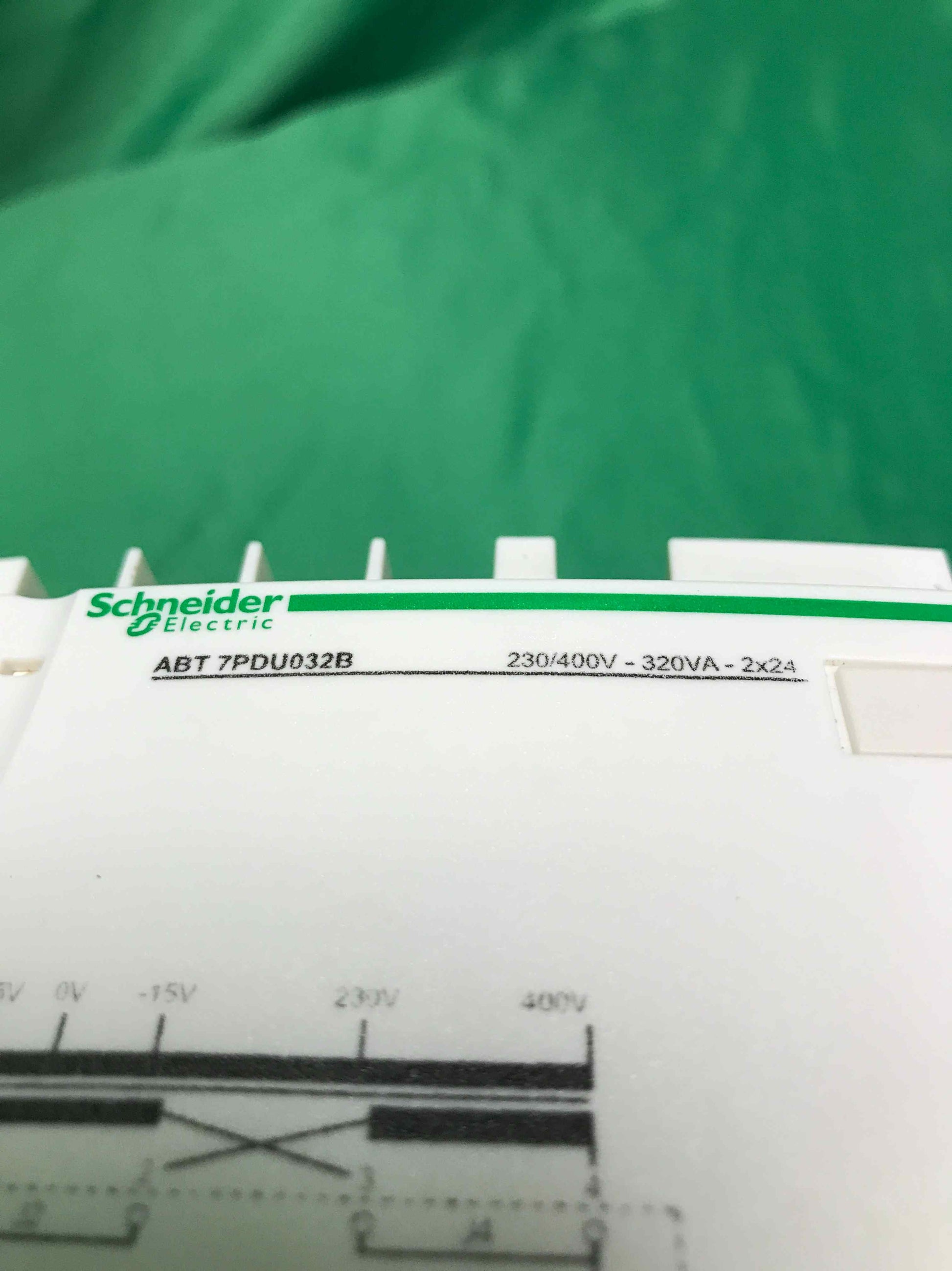 Schneider Electric-ABT7PDU032B/ABT7PDU032B