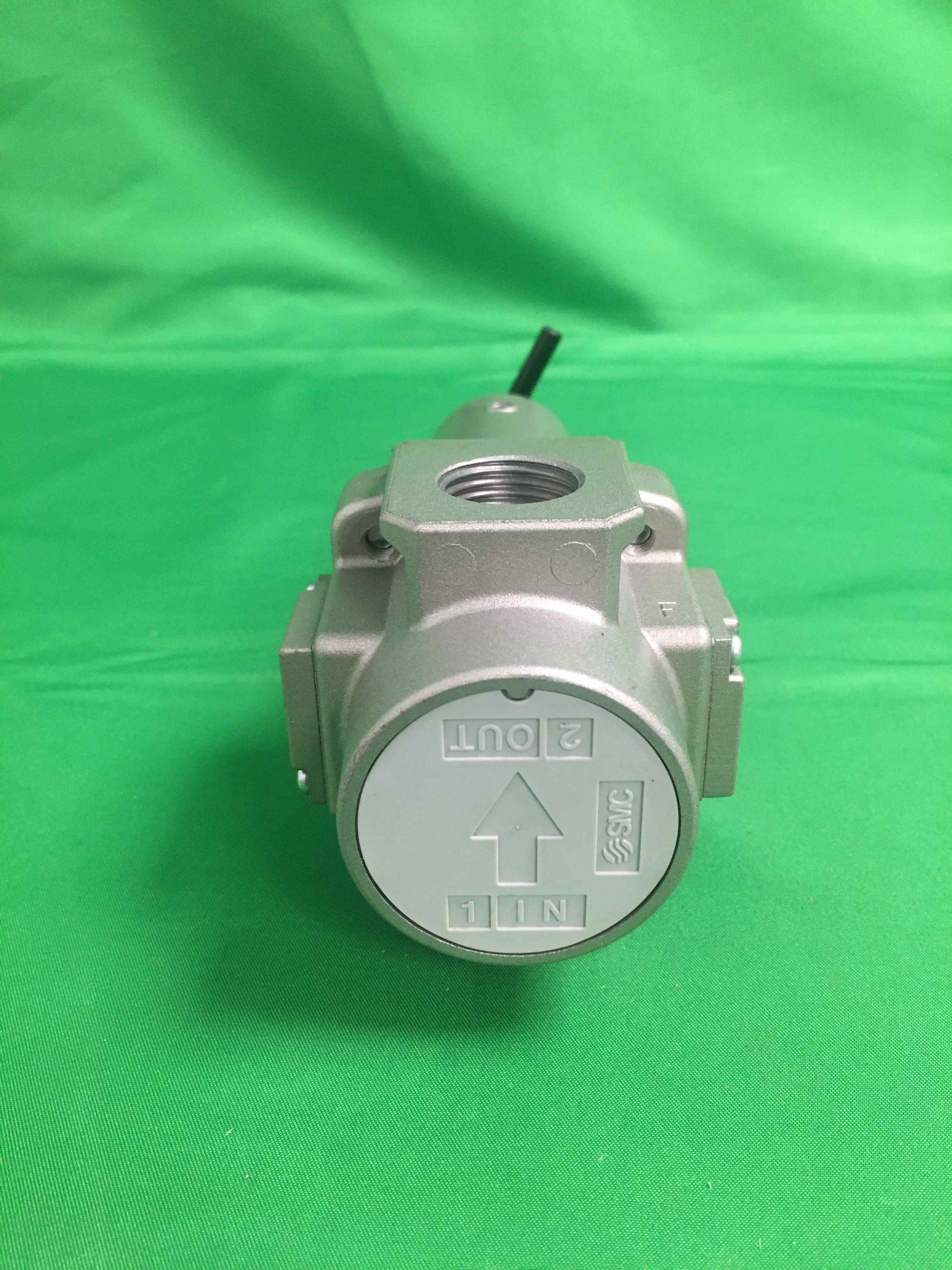 SMC AR40-F04G-X425 AR40F04GX425 WITHOUT ORIGINAL PACKAGING