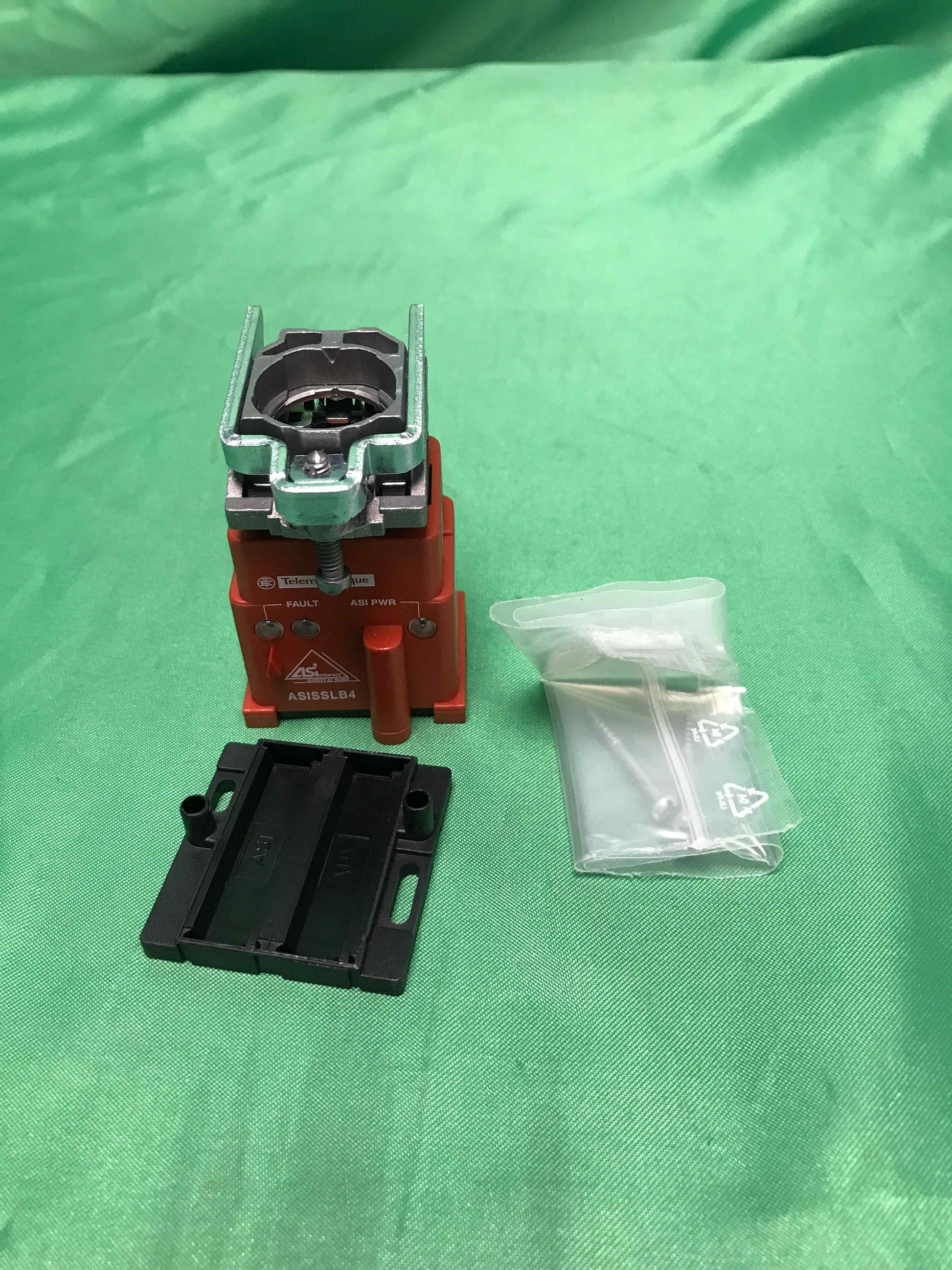 Schneider Electric-ASISSLB4/ASISSLB4