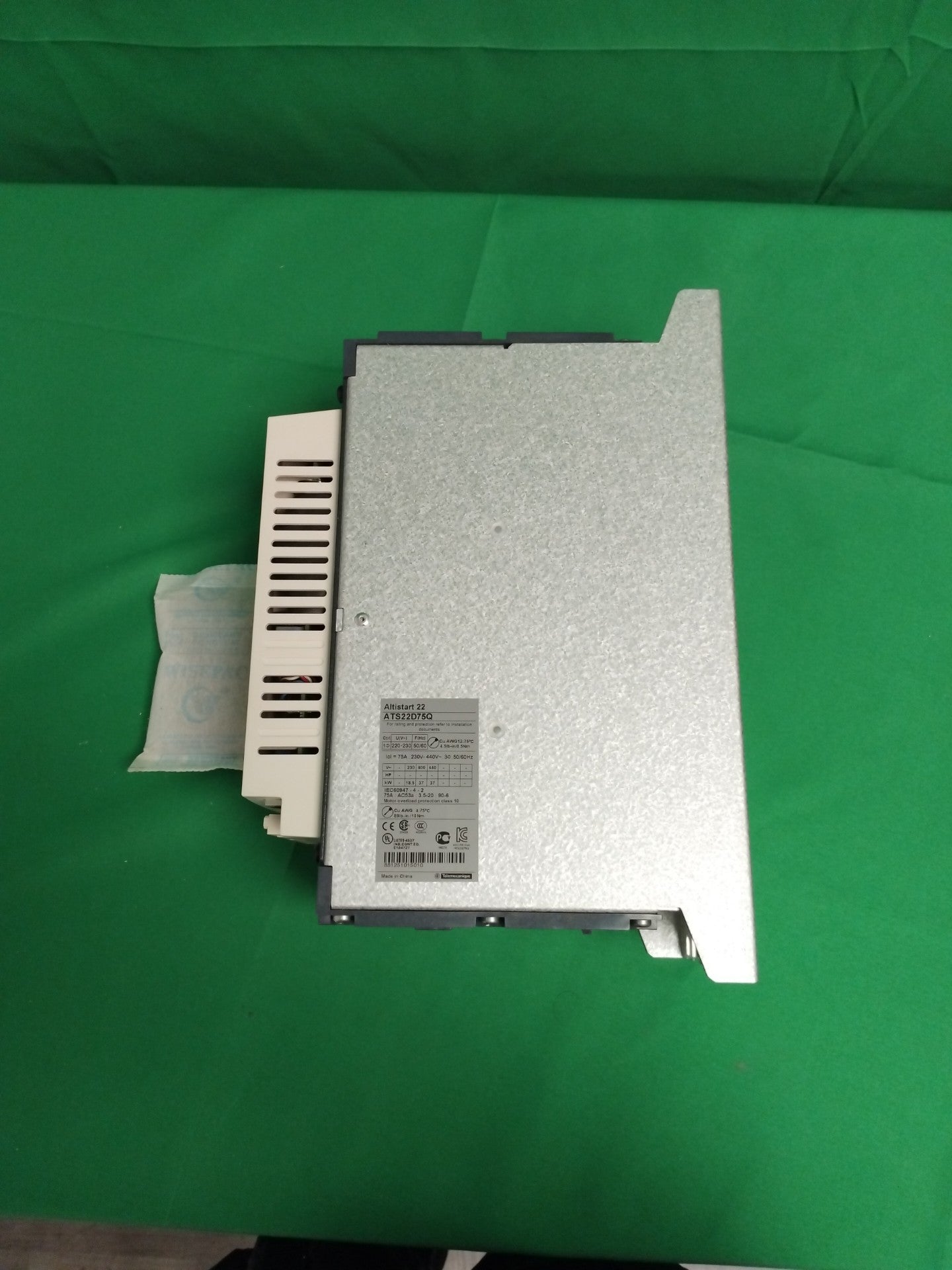 Schneider-Electric ATS22D75Q ATS22D75Q Defective