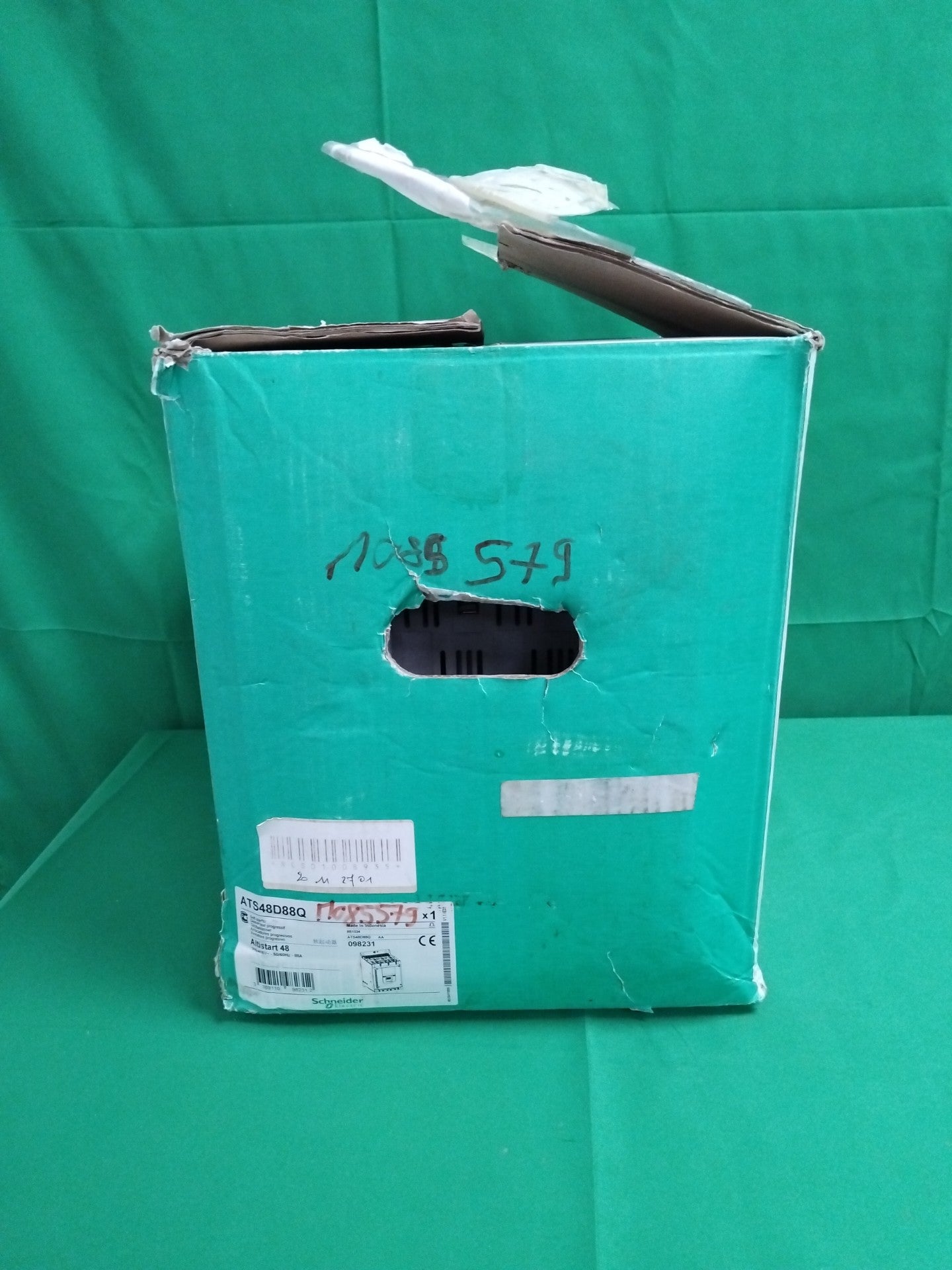 Schneider-Electric ATS48D88Q ATS48D88Q Defective