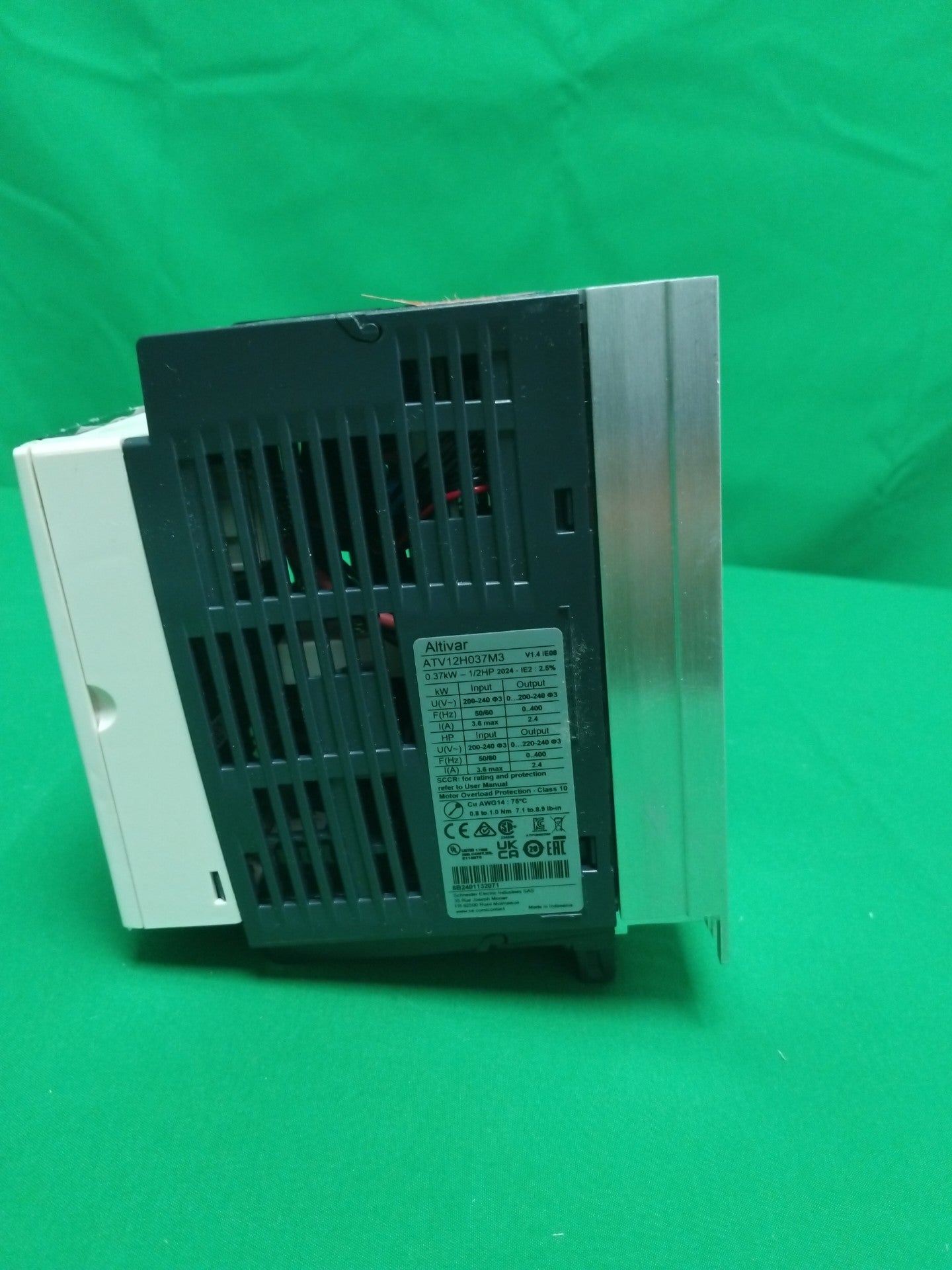 Schneider-Electric ATV12H037M3 ATV12H037M3