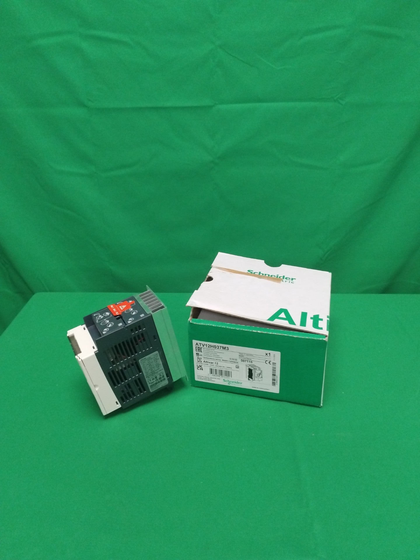 Schneider-Electric ATV12H037M3 ATV12H037M3